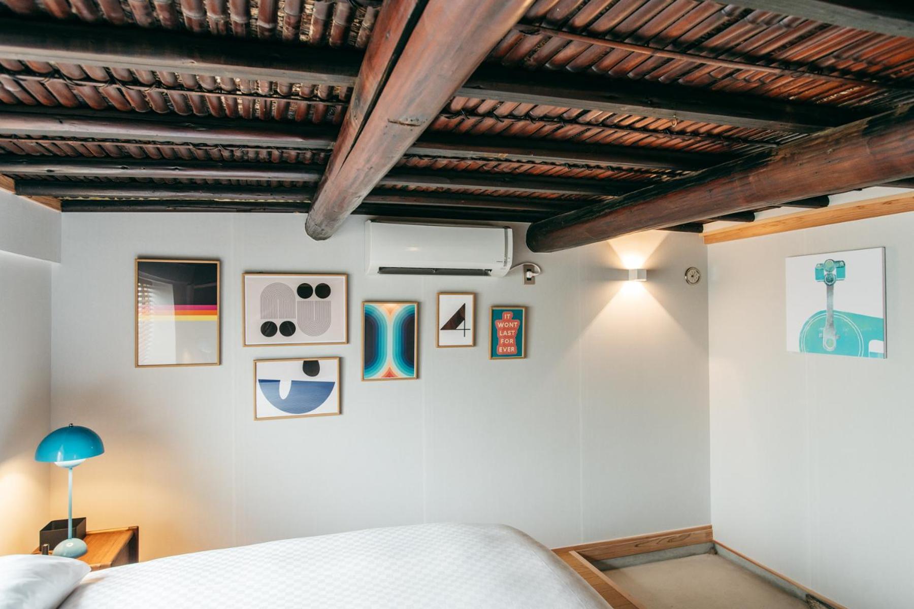 Standard Twin Room - Photo 4