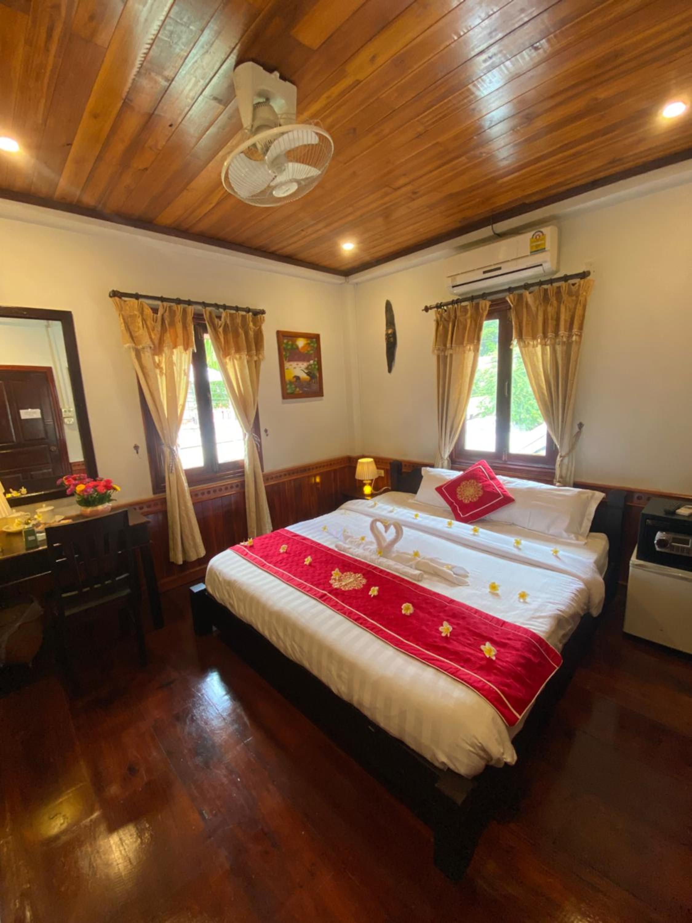 Deluxe Double Room - Photo 4