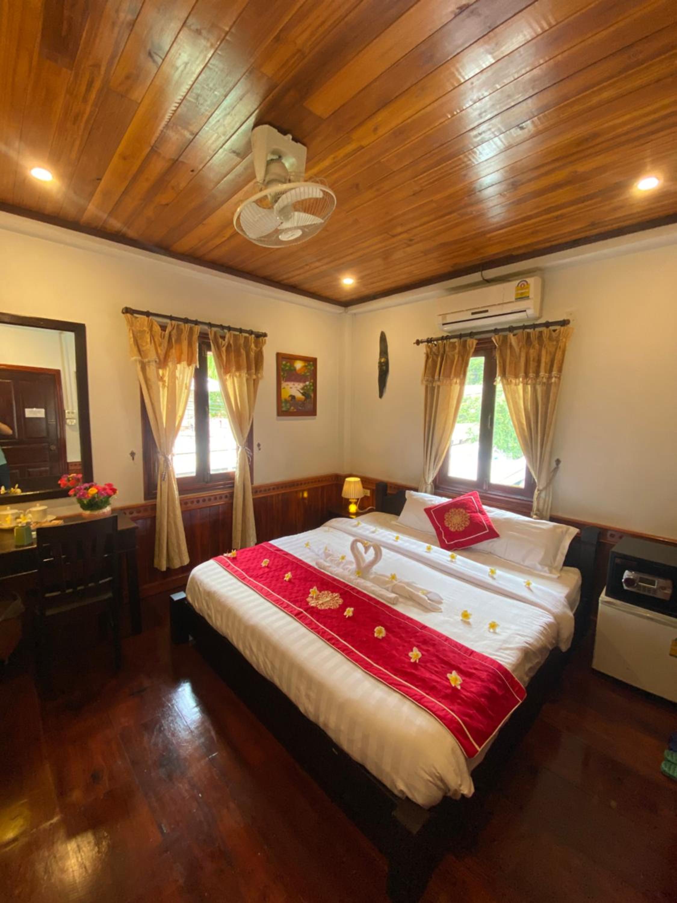 Deluxe Double Room - Photo 5