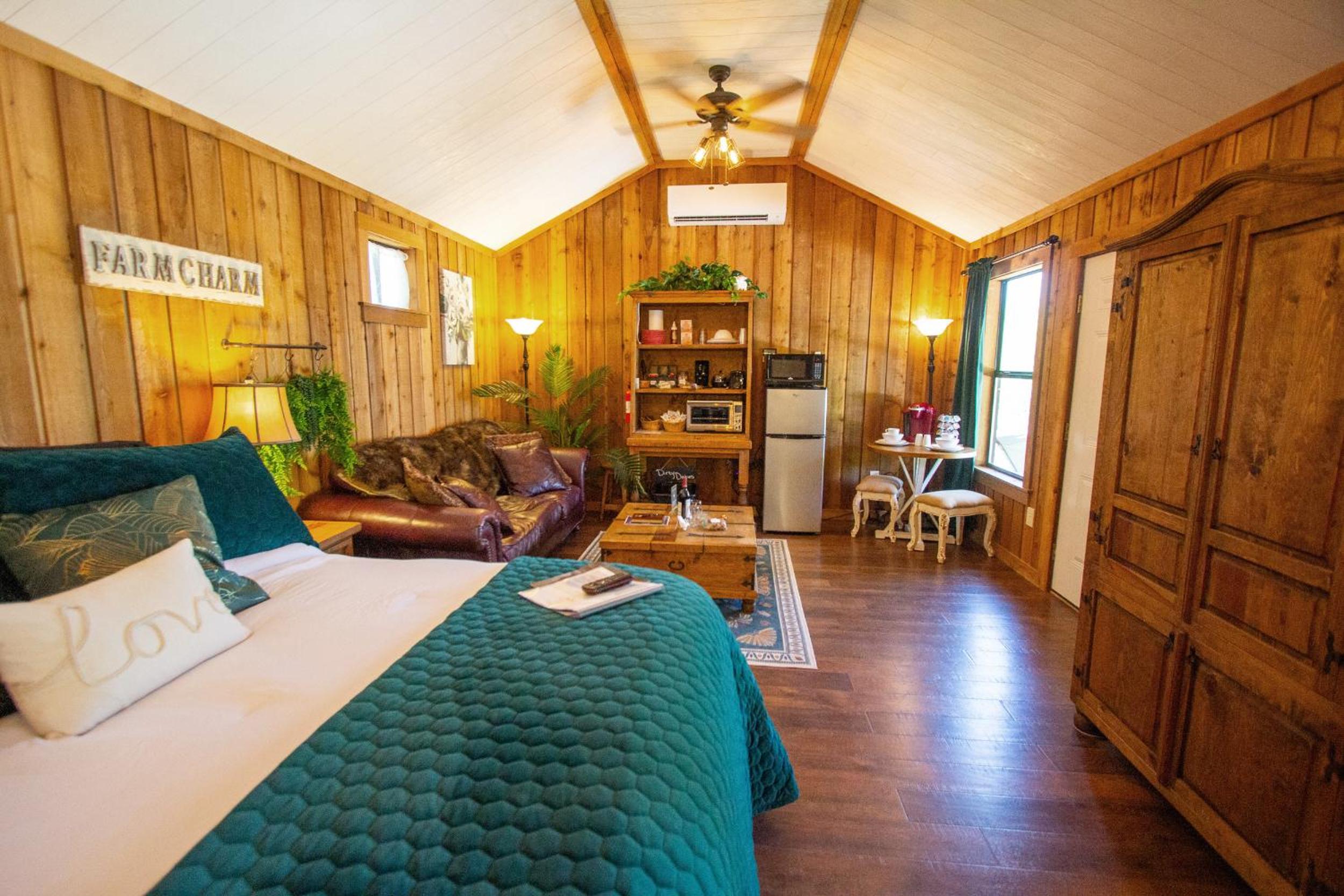 Superior King Room