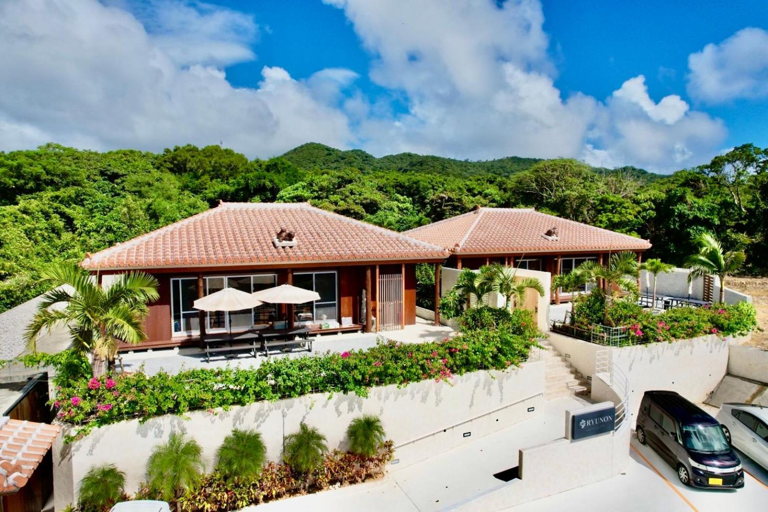 Villa with Sea View - Photo 36