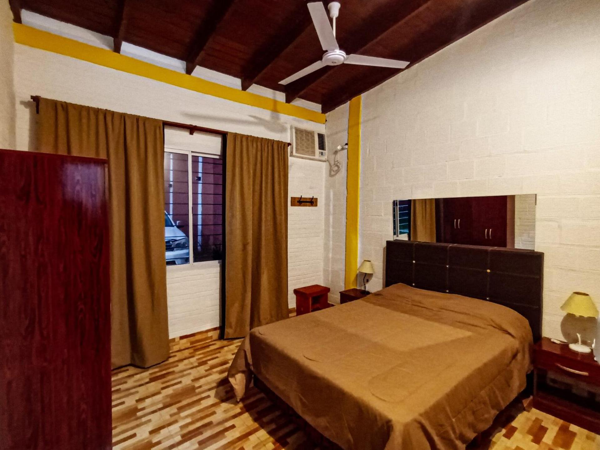 Three-Bedroom House photo 3