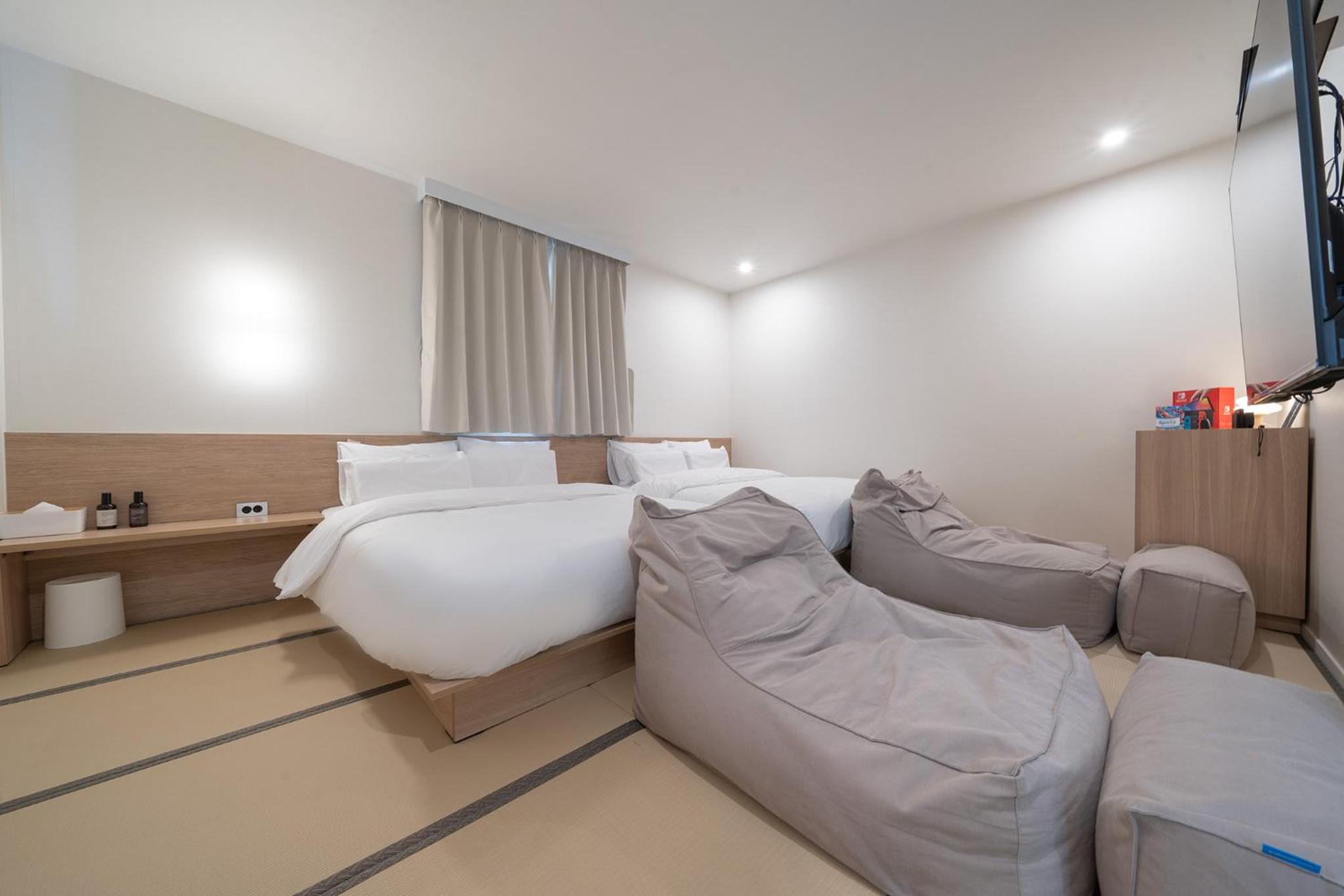 Massage Chair Room - Photo 8