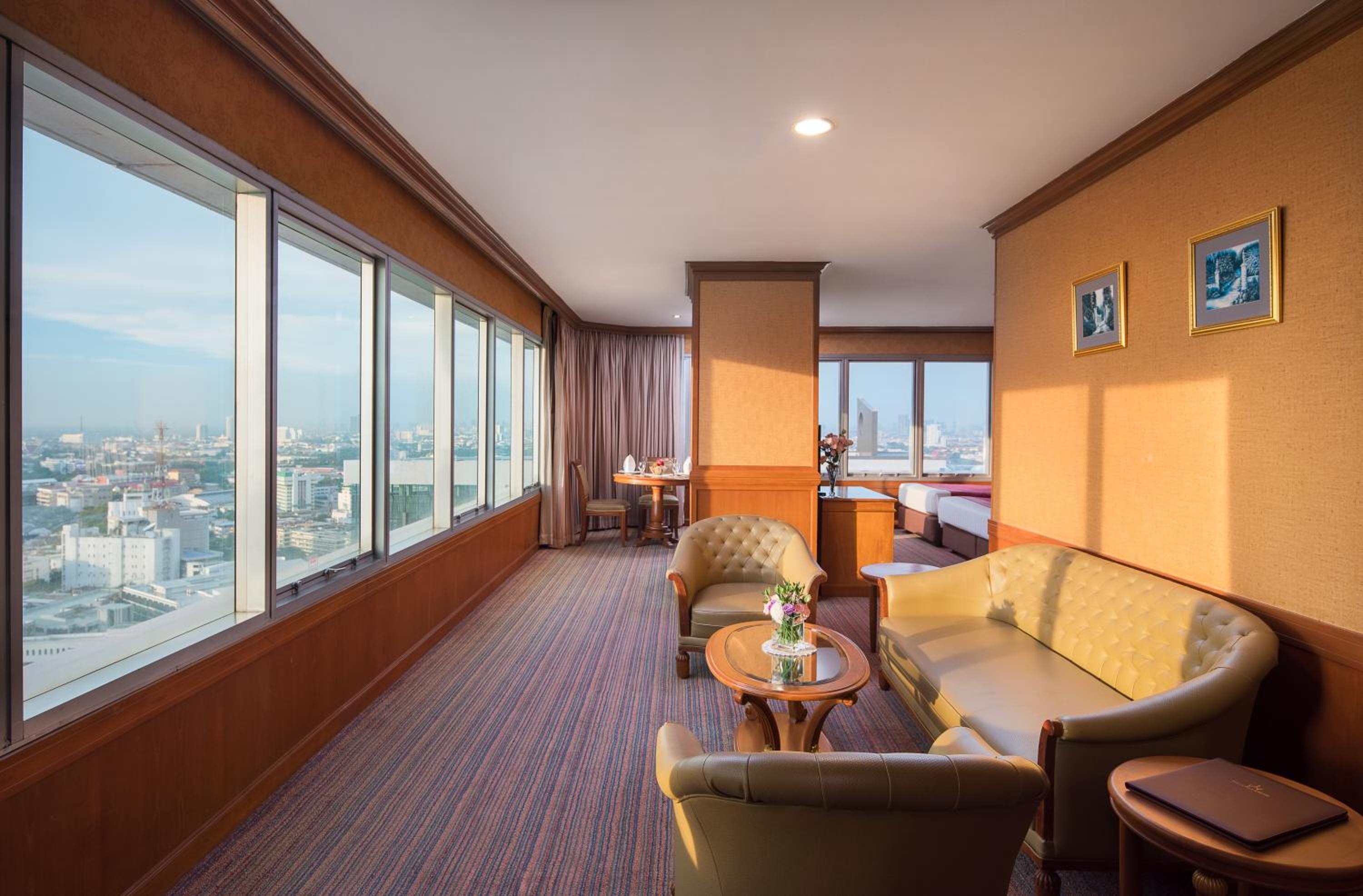 Executive Suite