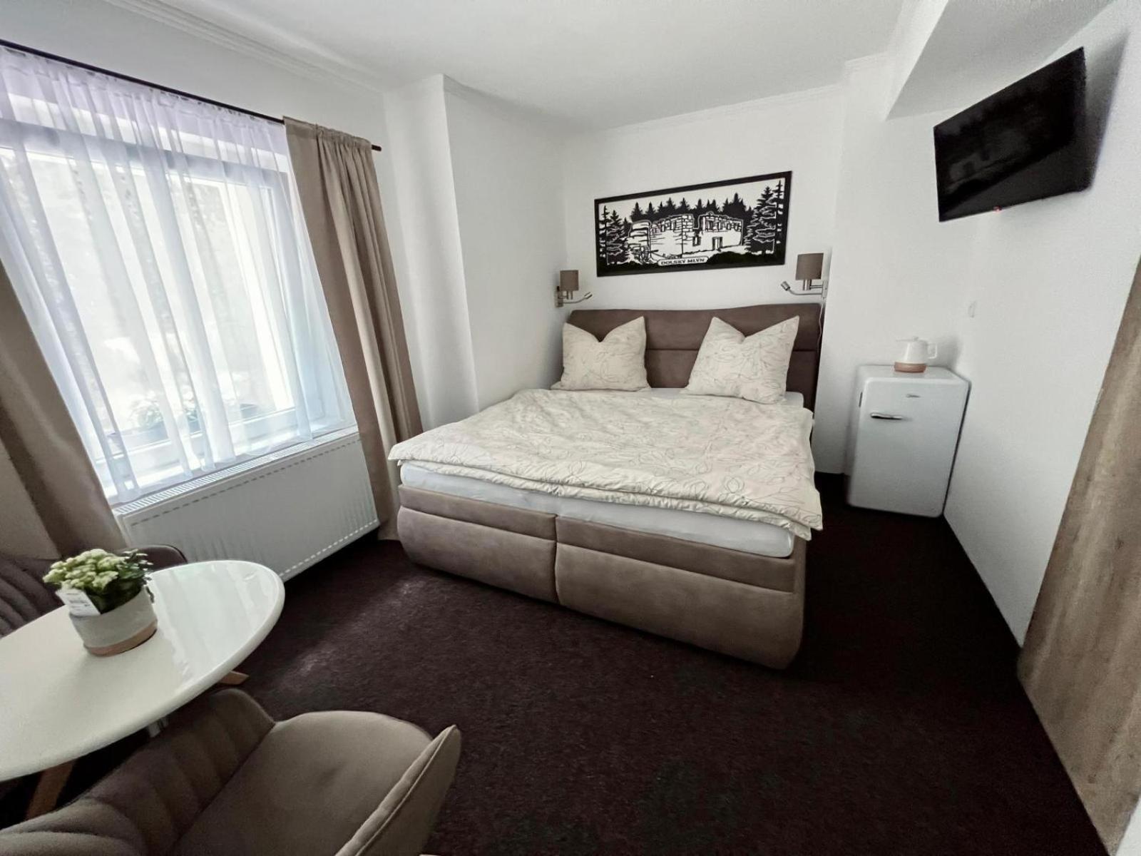 Economy Double Room photo 2