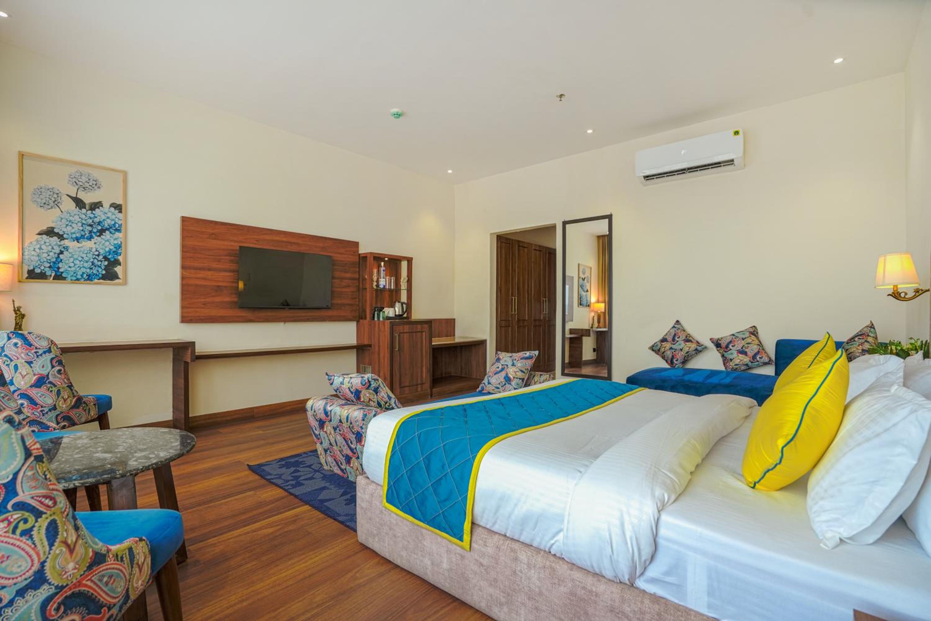 Deluxe Room - Photo 2