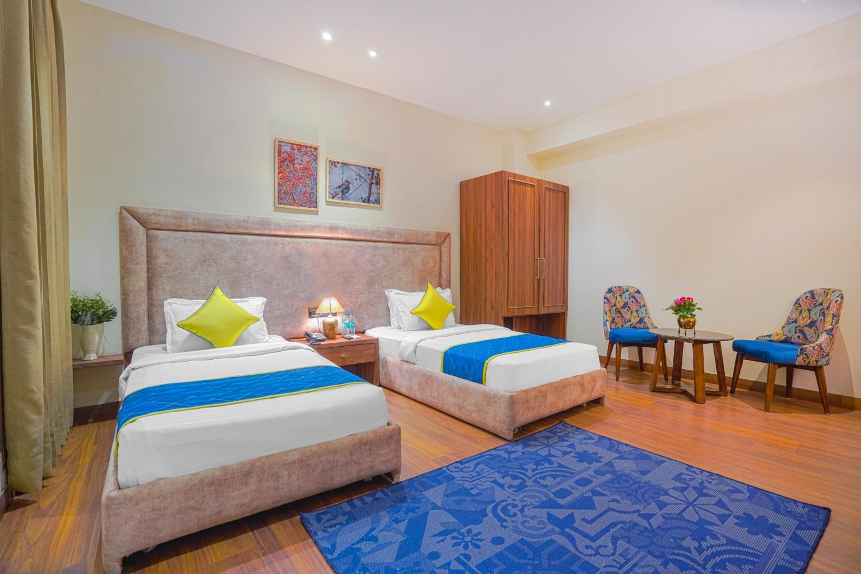 Deluxe Twin Room - Photo 1