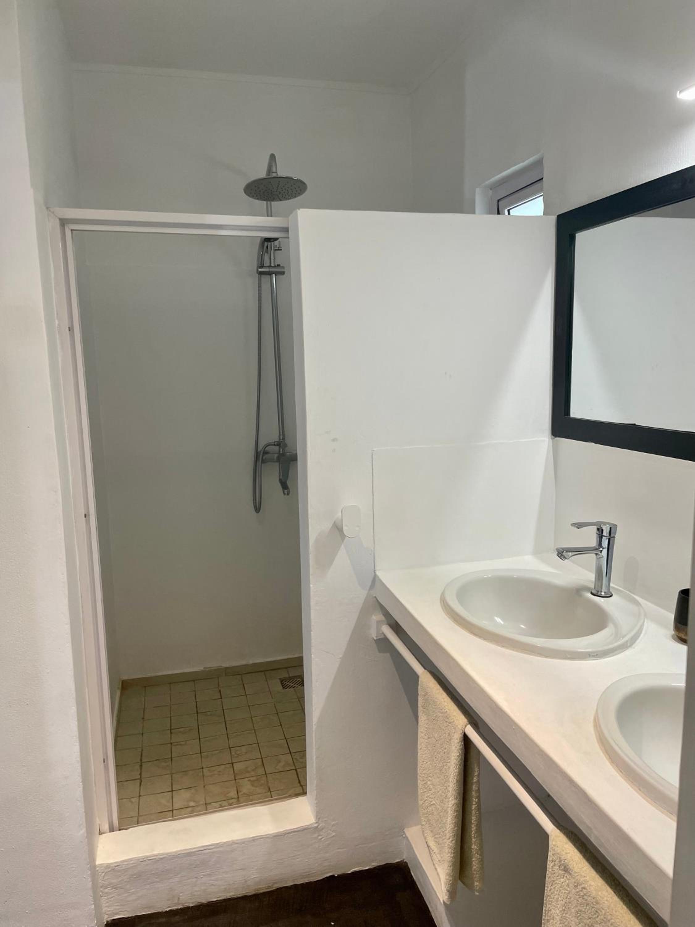 Superior Triple Room photo 3