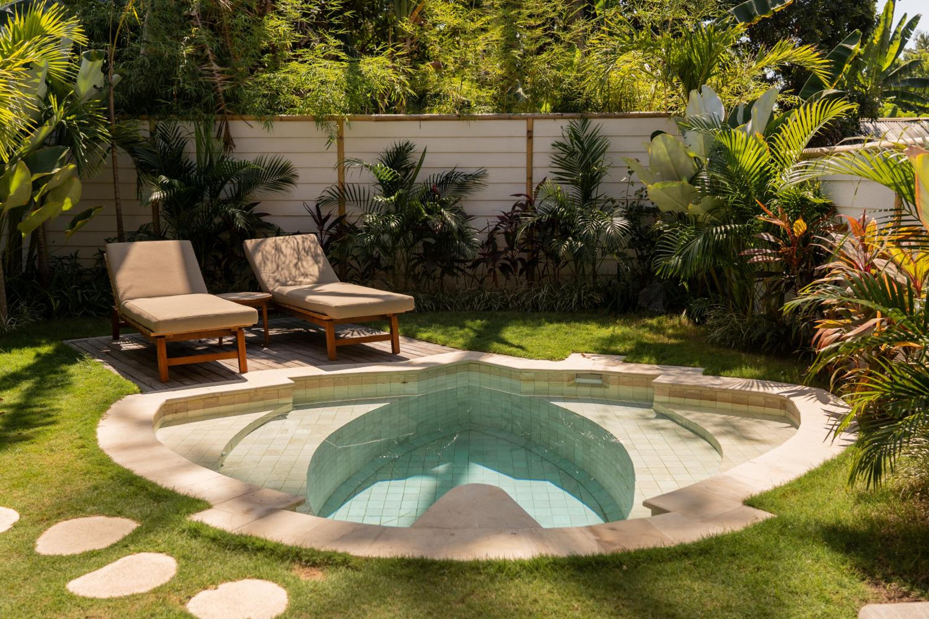 Villa With Private Pool - Photo 9