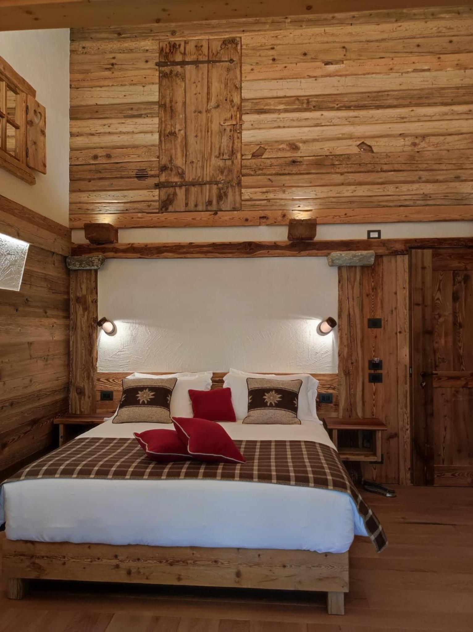 Double Room with Spa Bath