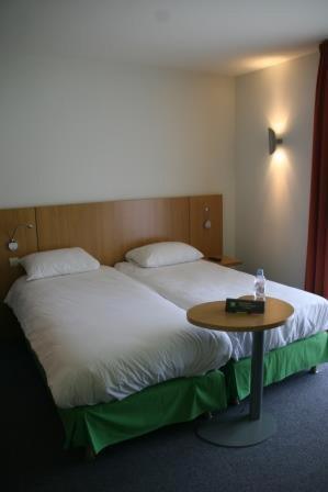 Standard Room with Two Single Beds photo 2