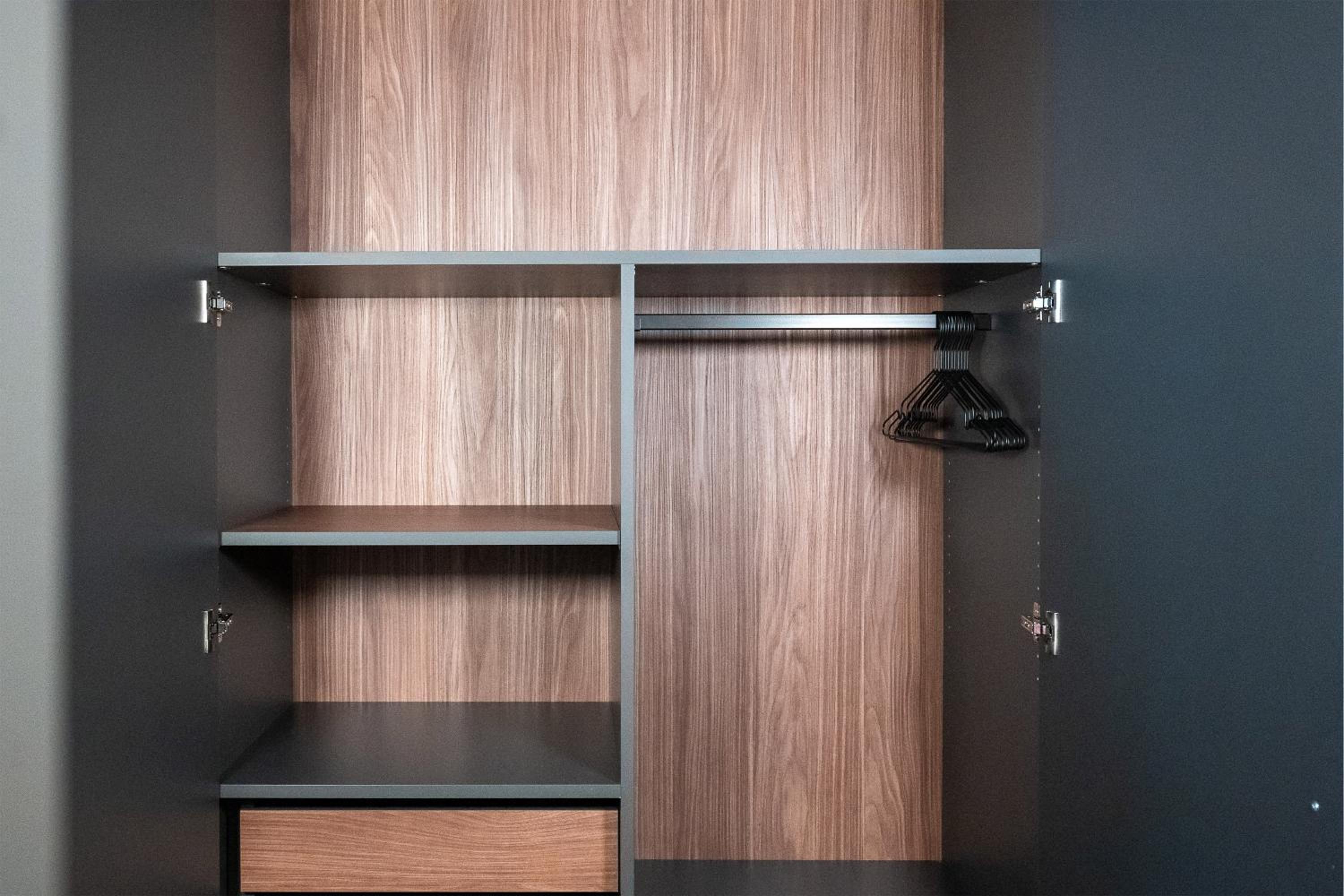 Compact Studio with Kitchen photo 3