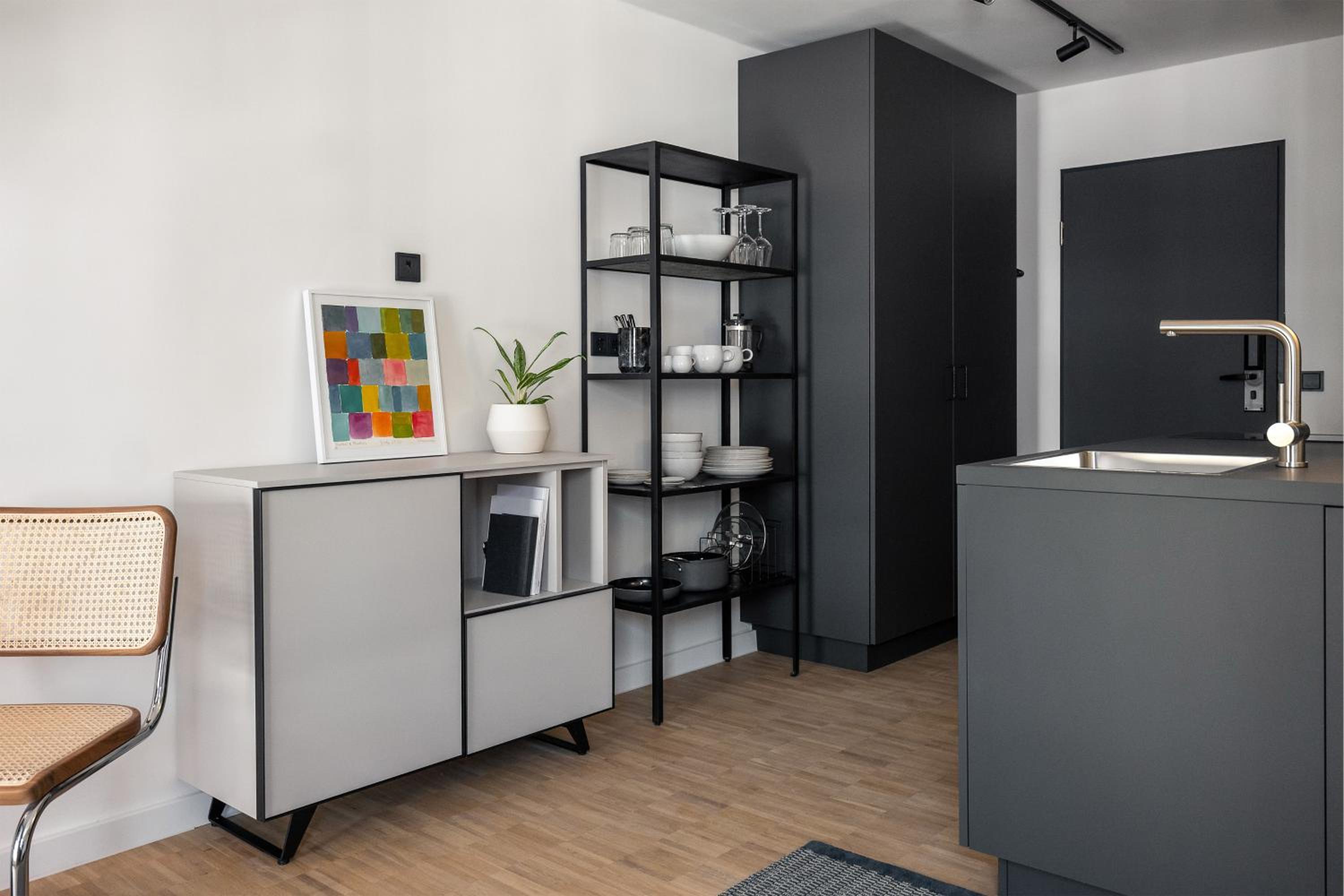 Original Studio with Kitchen photo 3