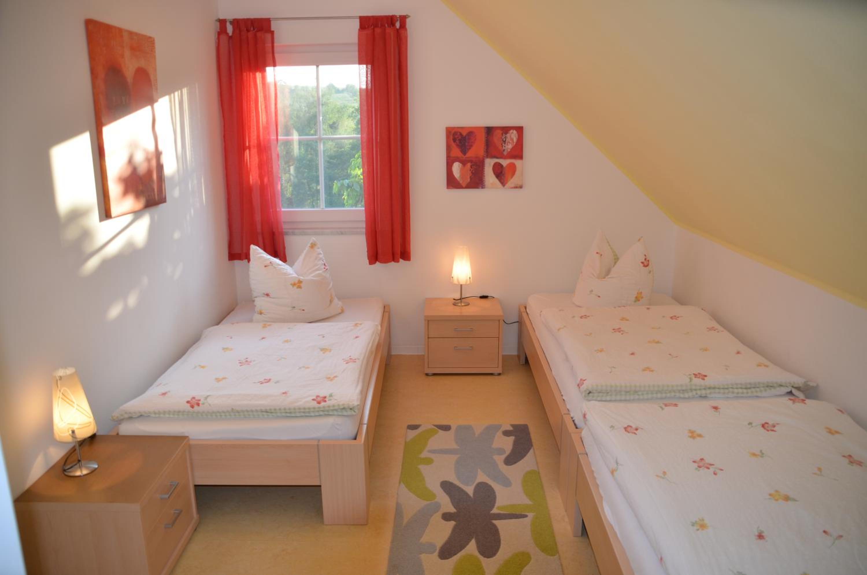 Two-Bedroom House photo 3