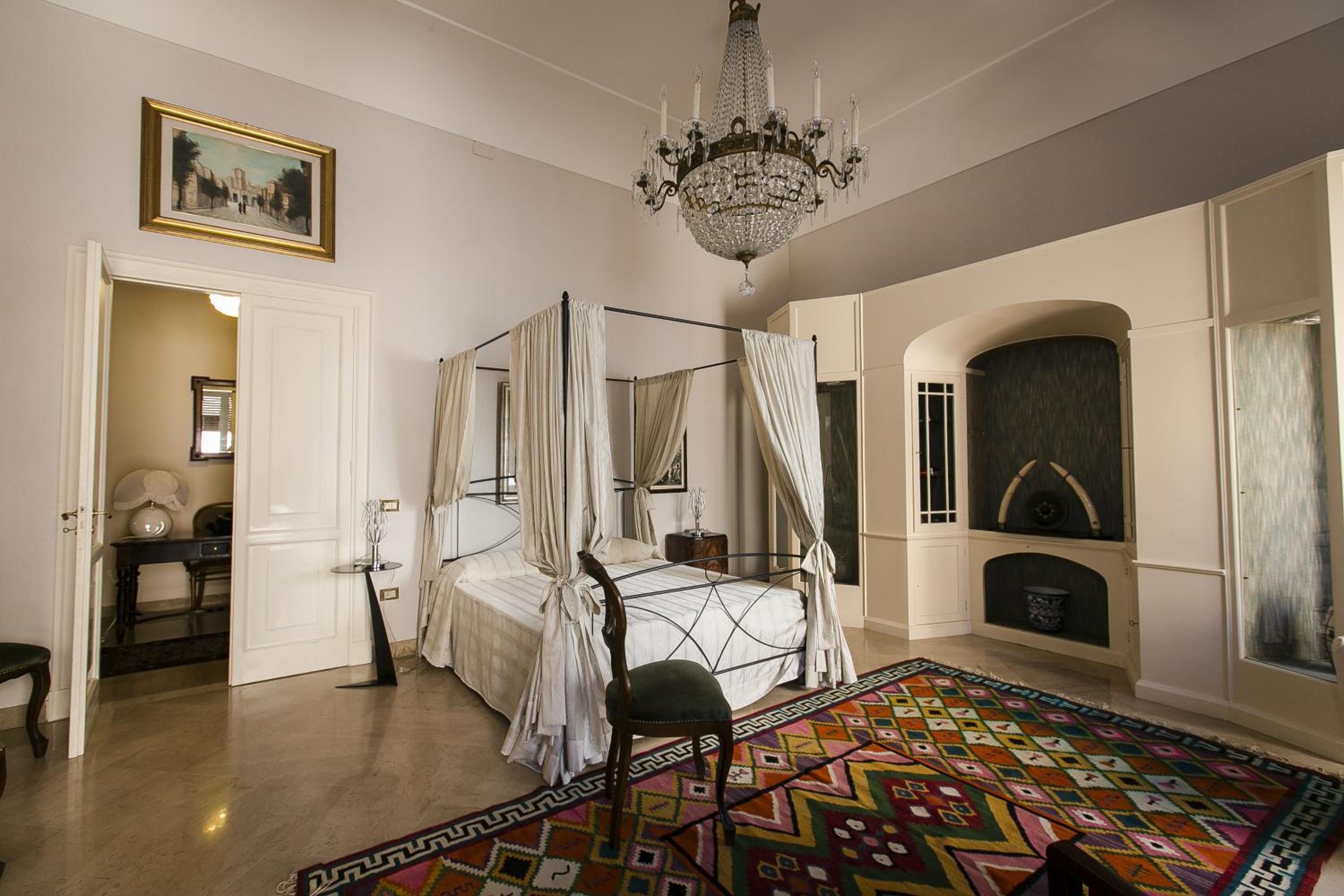 Double Room With Private External Bathroom