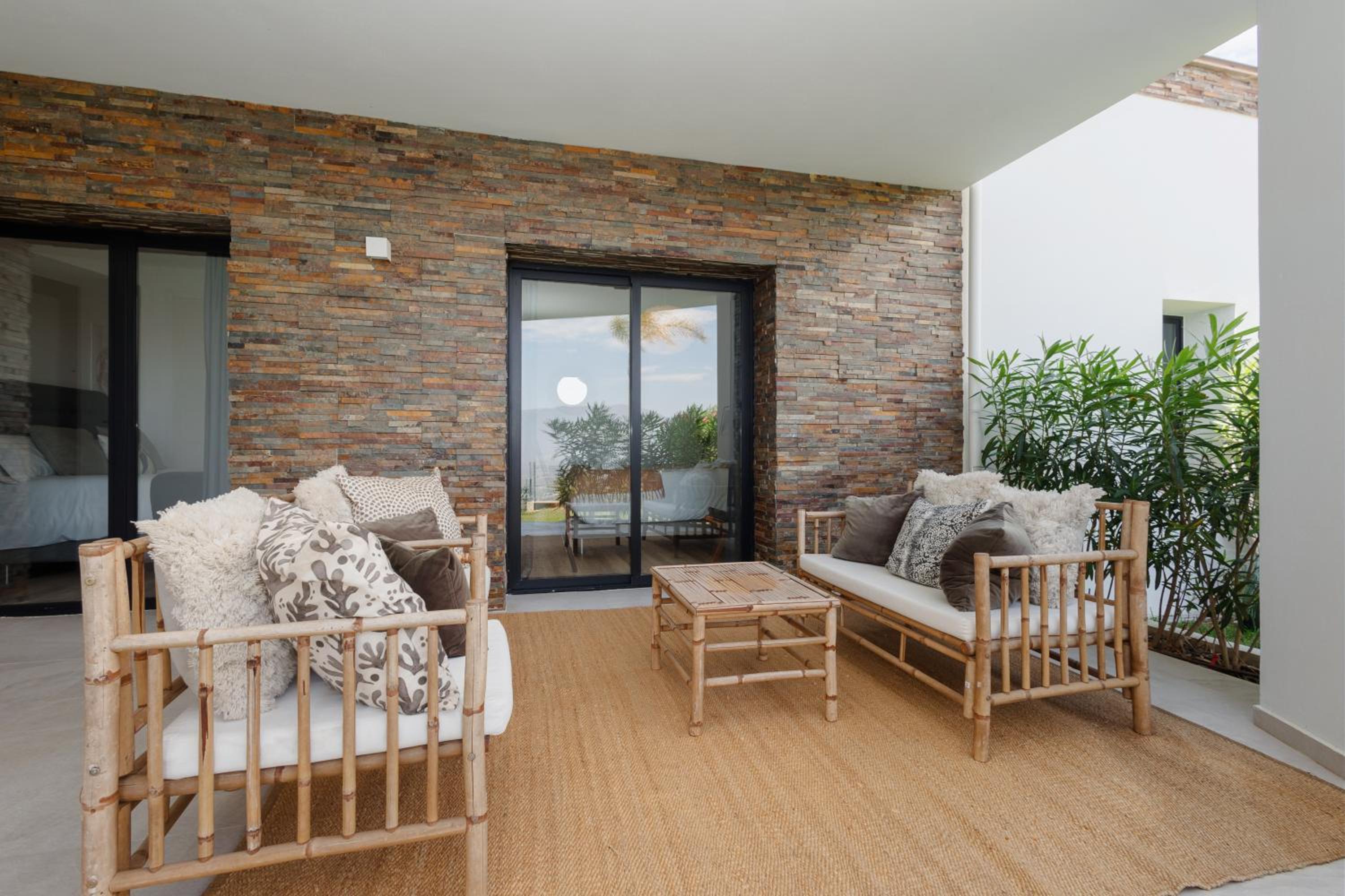 Villa photo 2