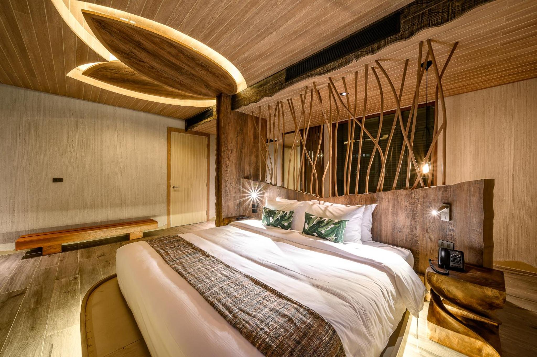 Suite with Private Pool photo 3