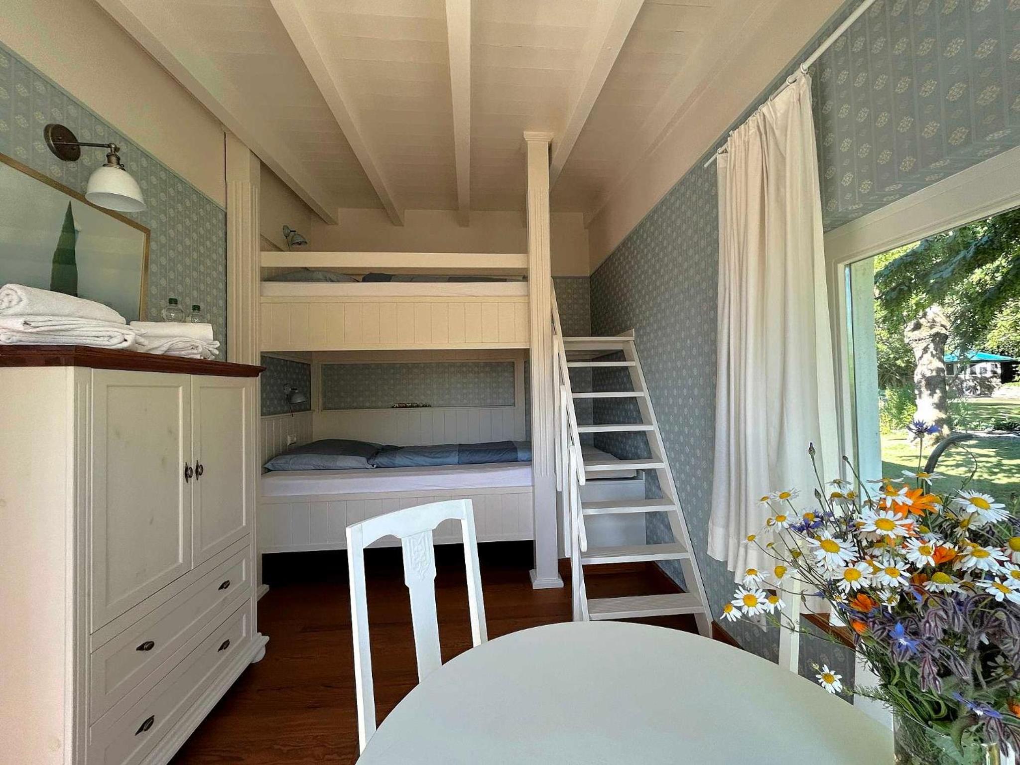 Apartment with Terrace photo 2