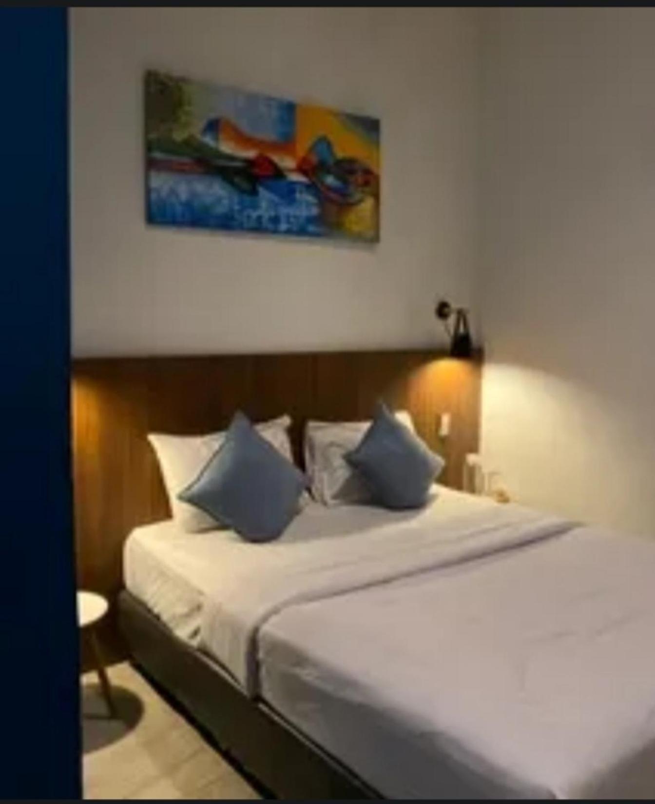 Standard Double Room - Photo 4