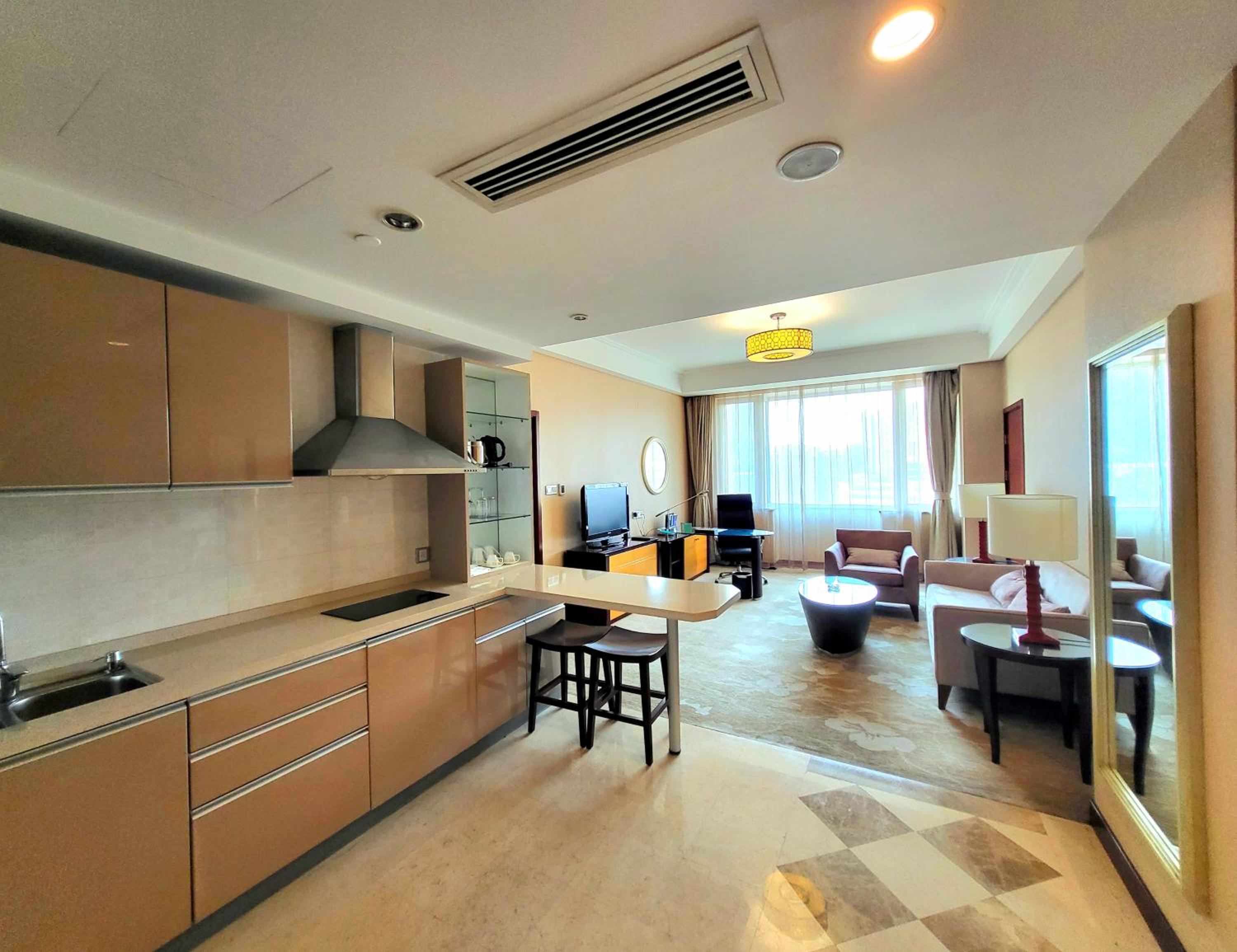 One-Bedroom Apartment - Photo 4