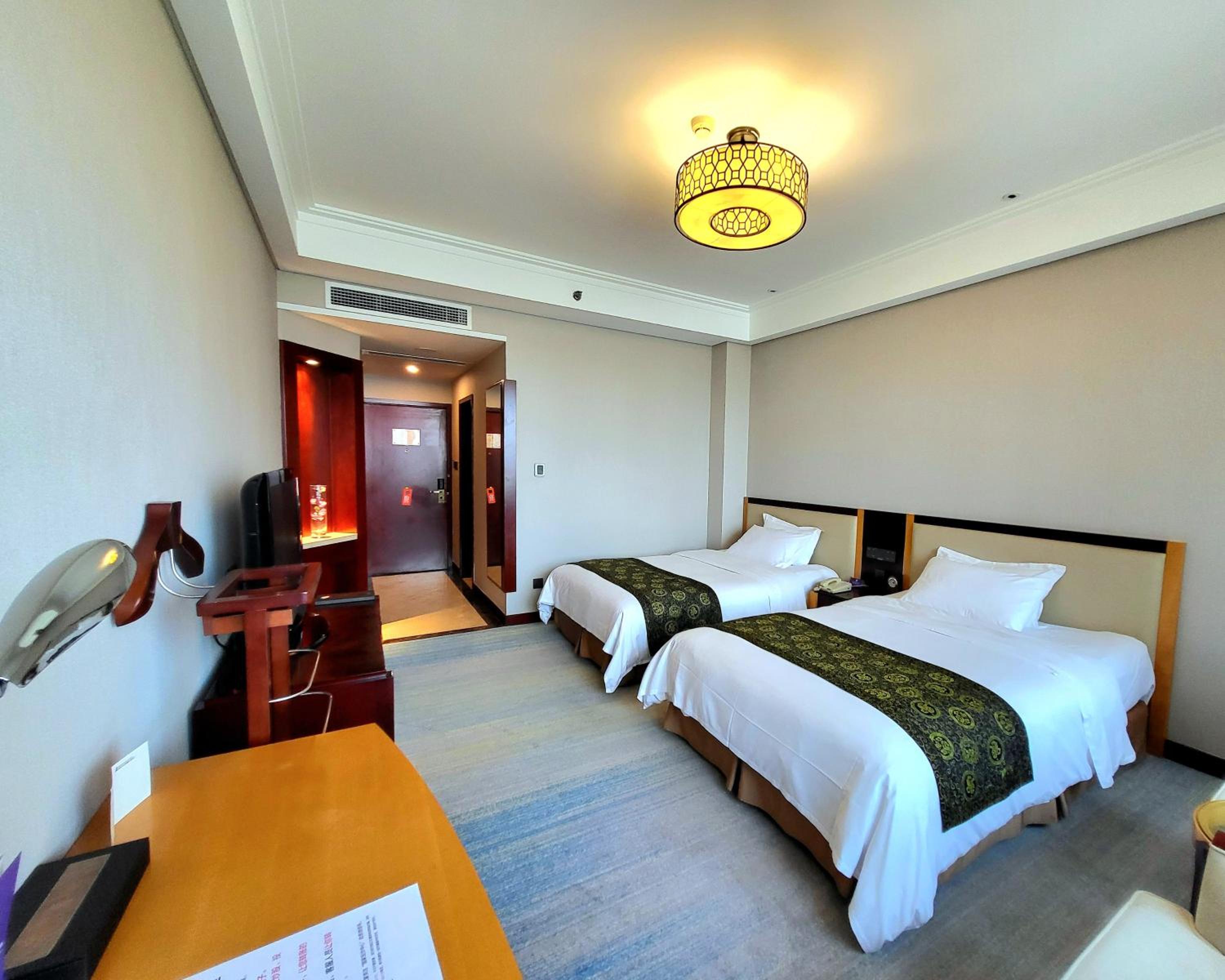 Superior Twin Room - Photo 1