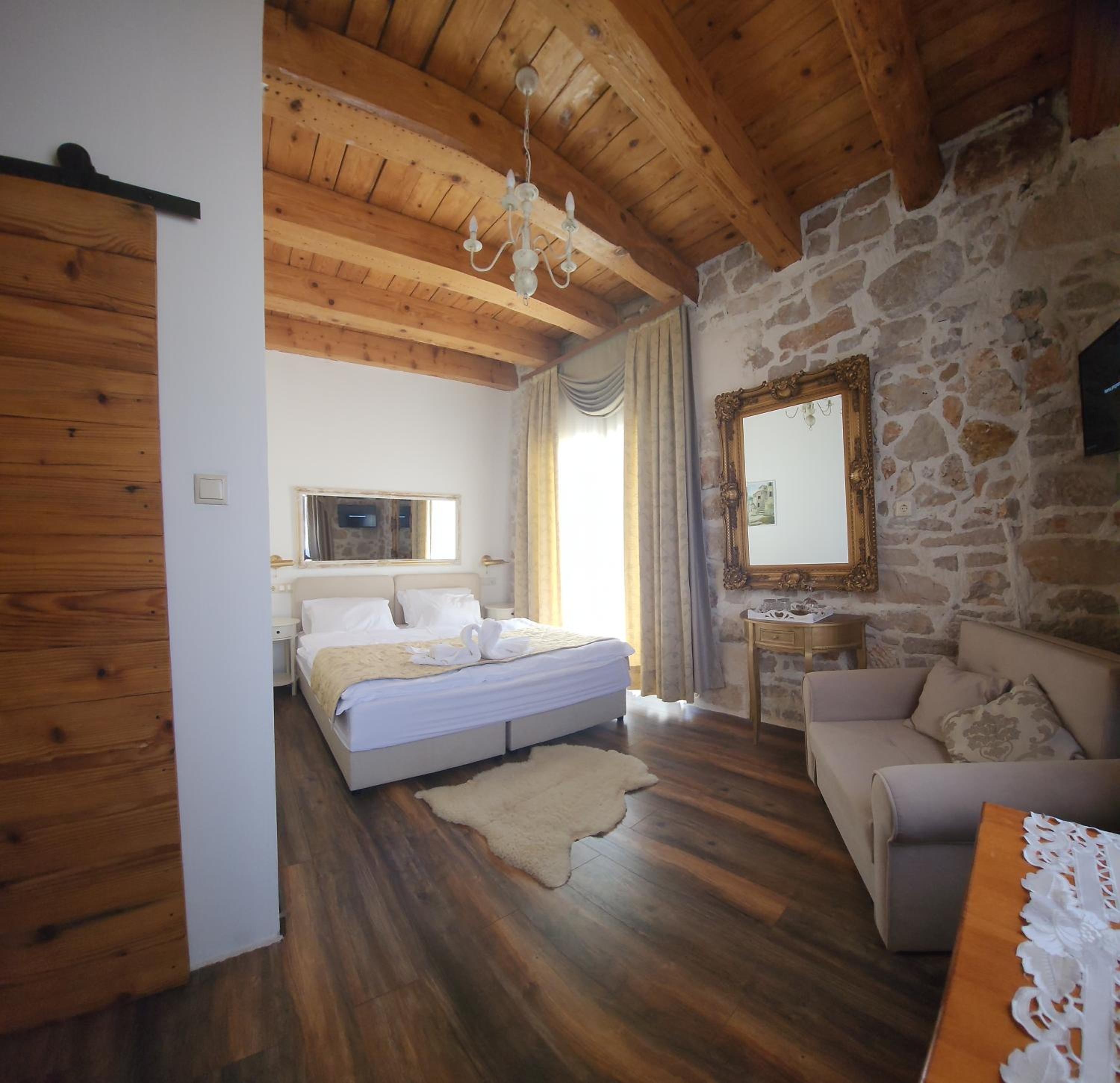 Deluxe Double or Twin Room with Sea View