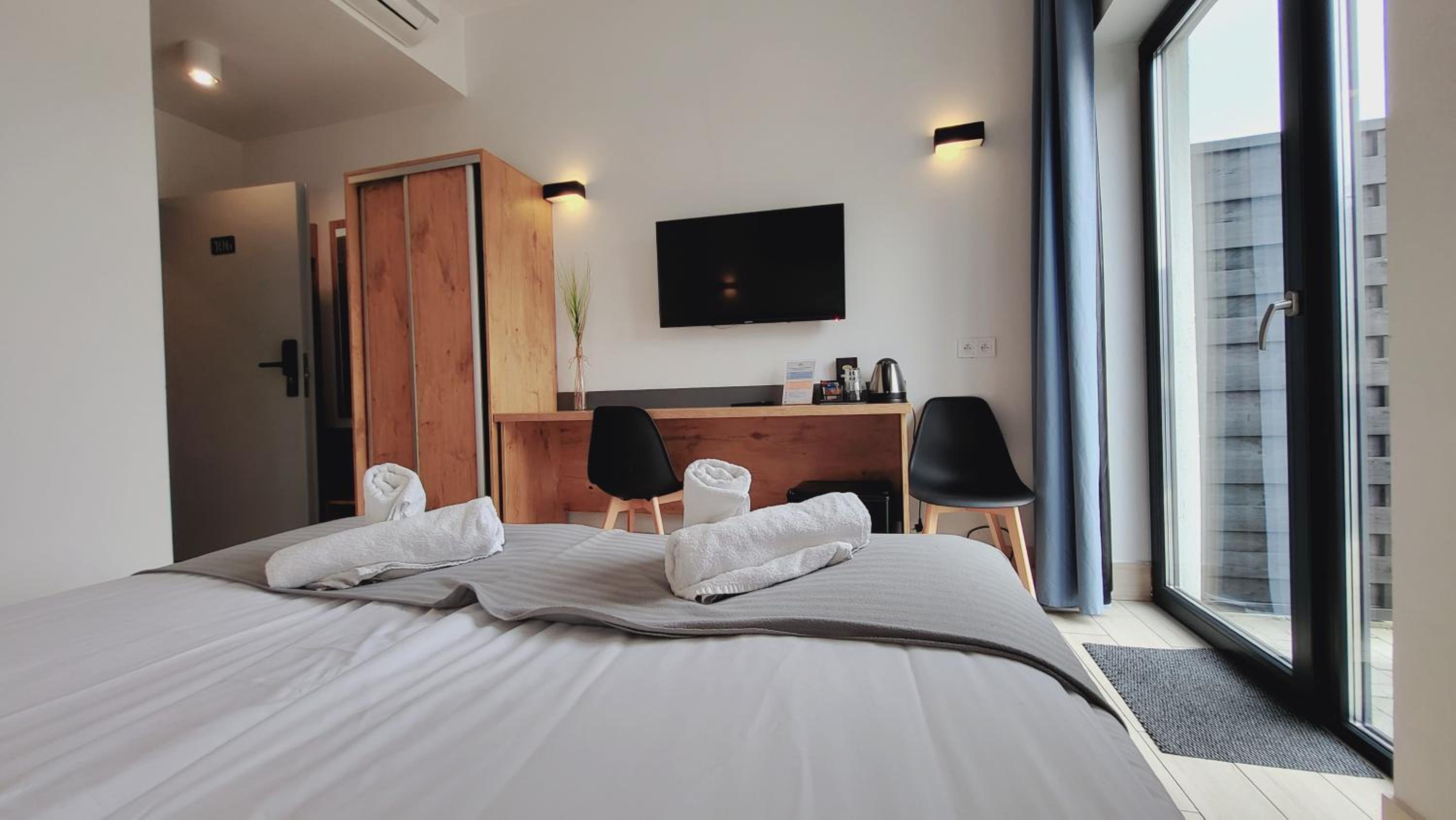 Deluxe Double Room photo 1