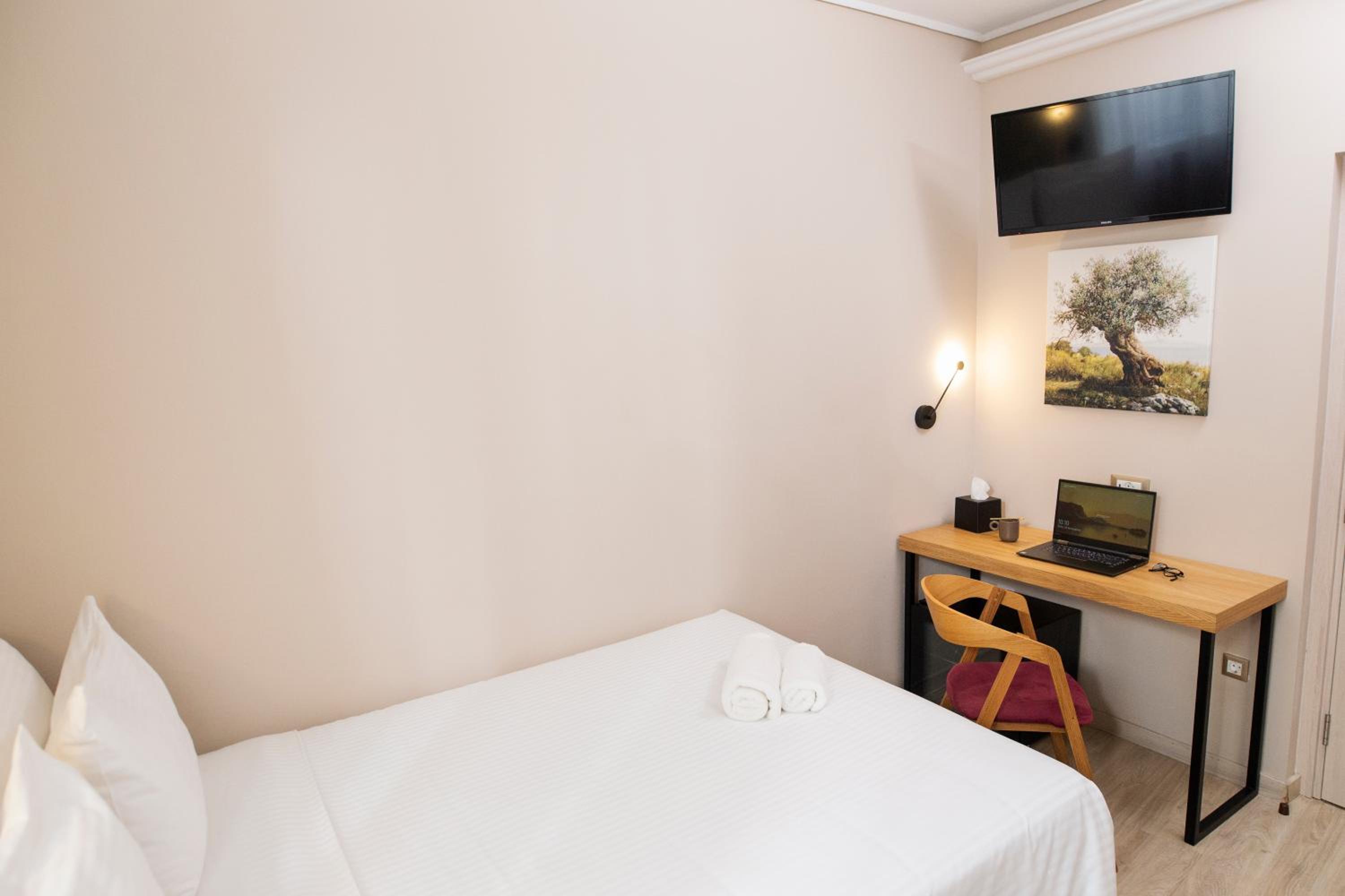 Single Room photo 3