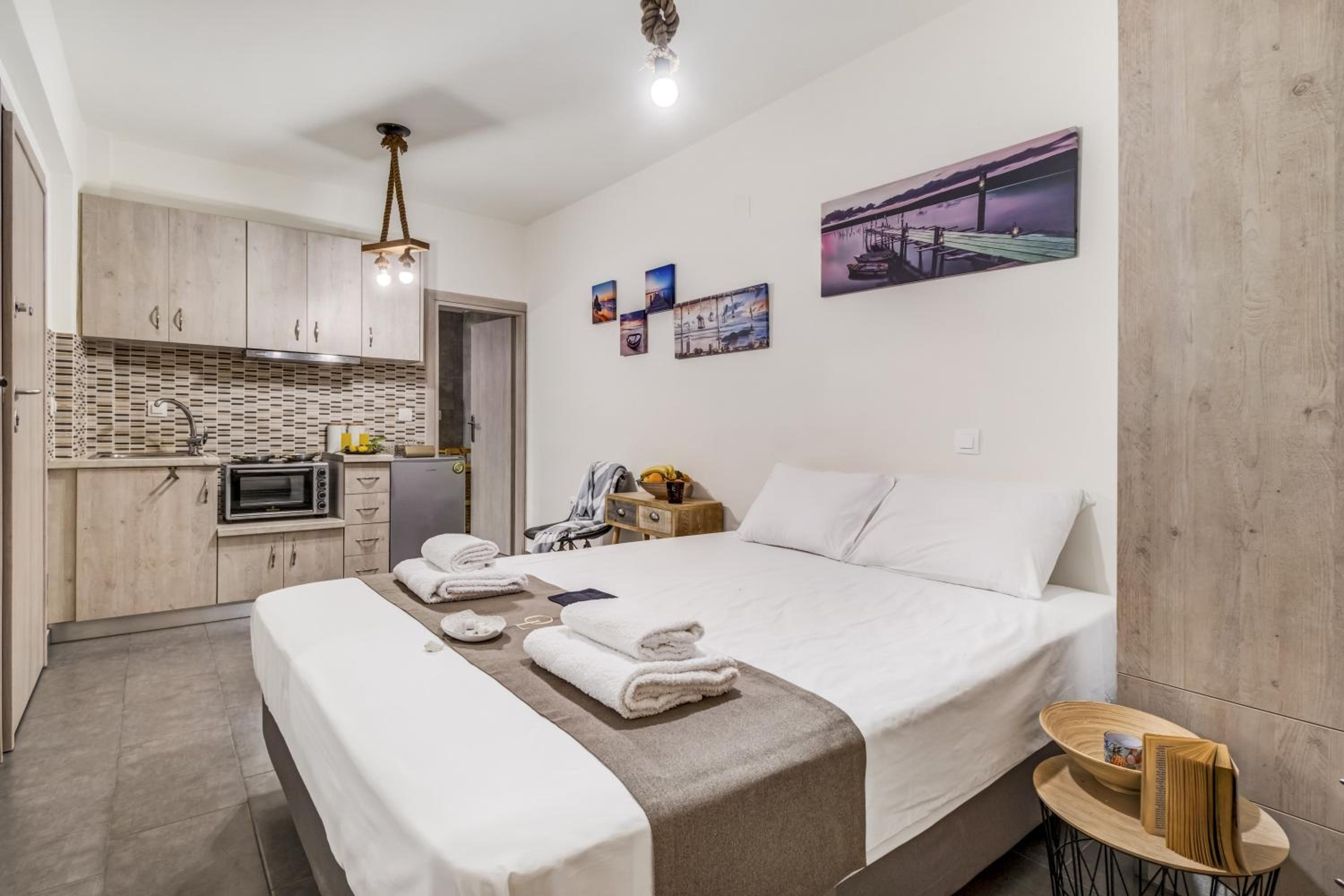 Superior One-Bedroom Apartment with Balcony photo 1