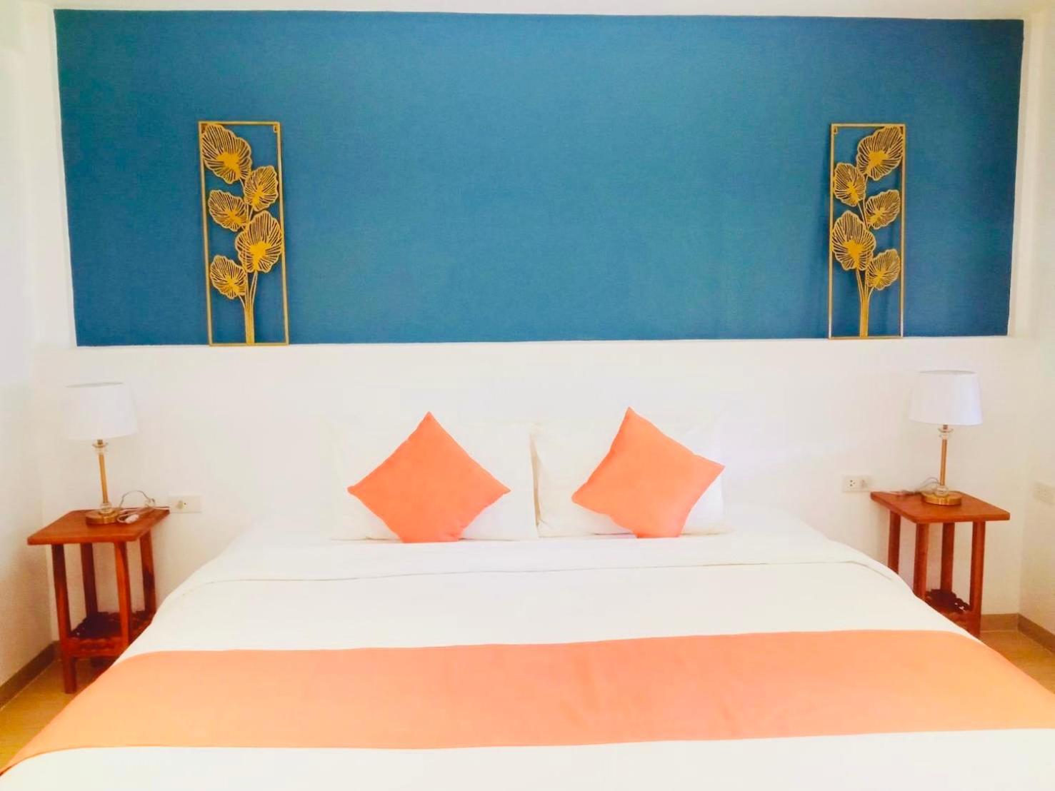 Deluxe Double or Twin Room - Photo 1