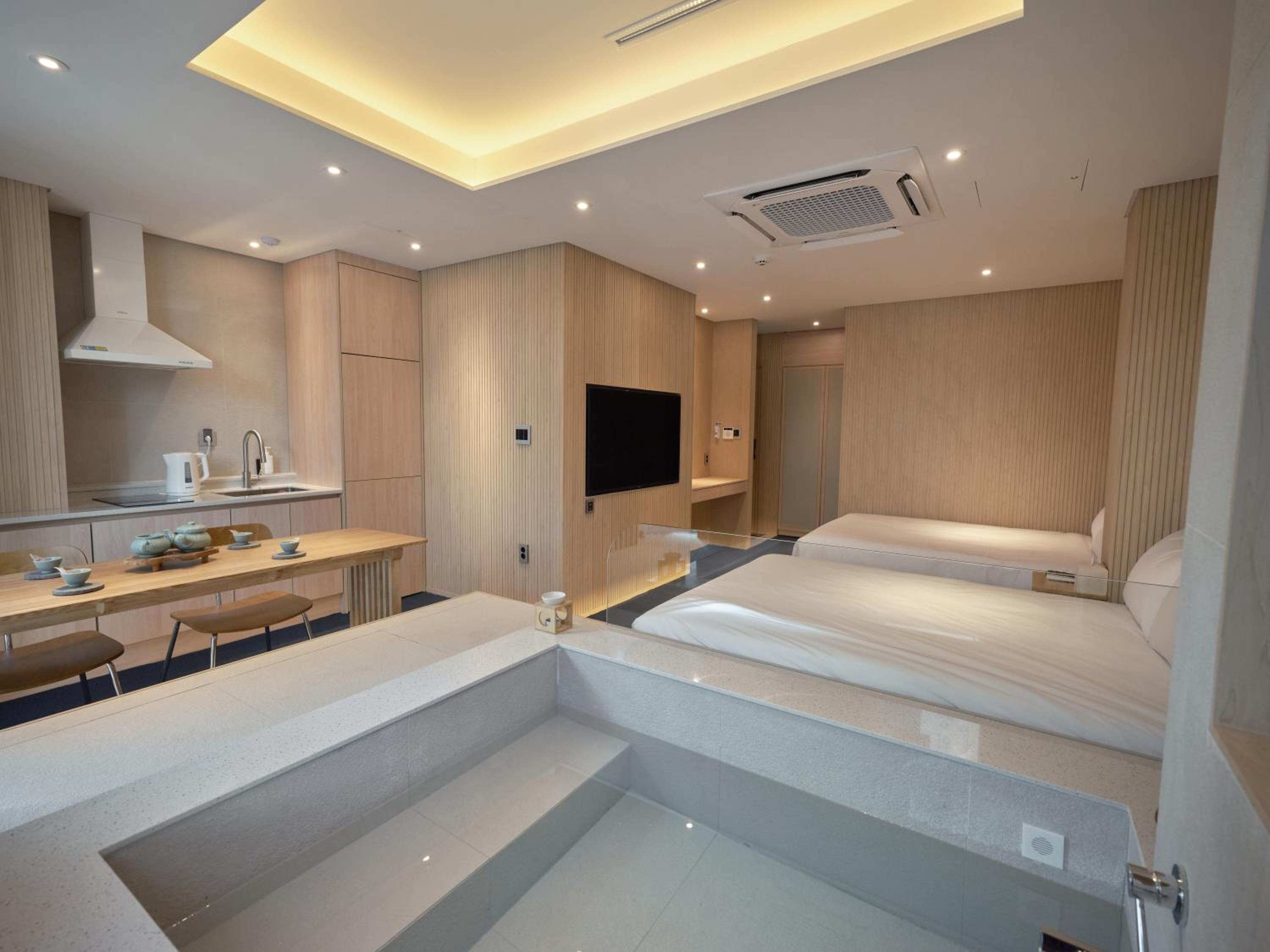Double Twin Spa Room