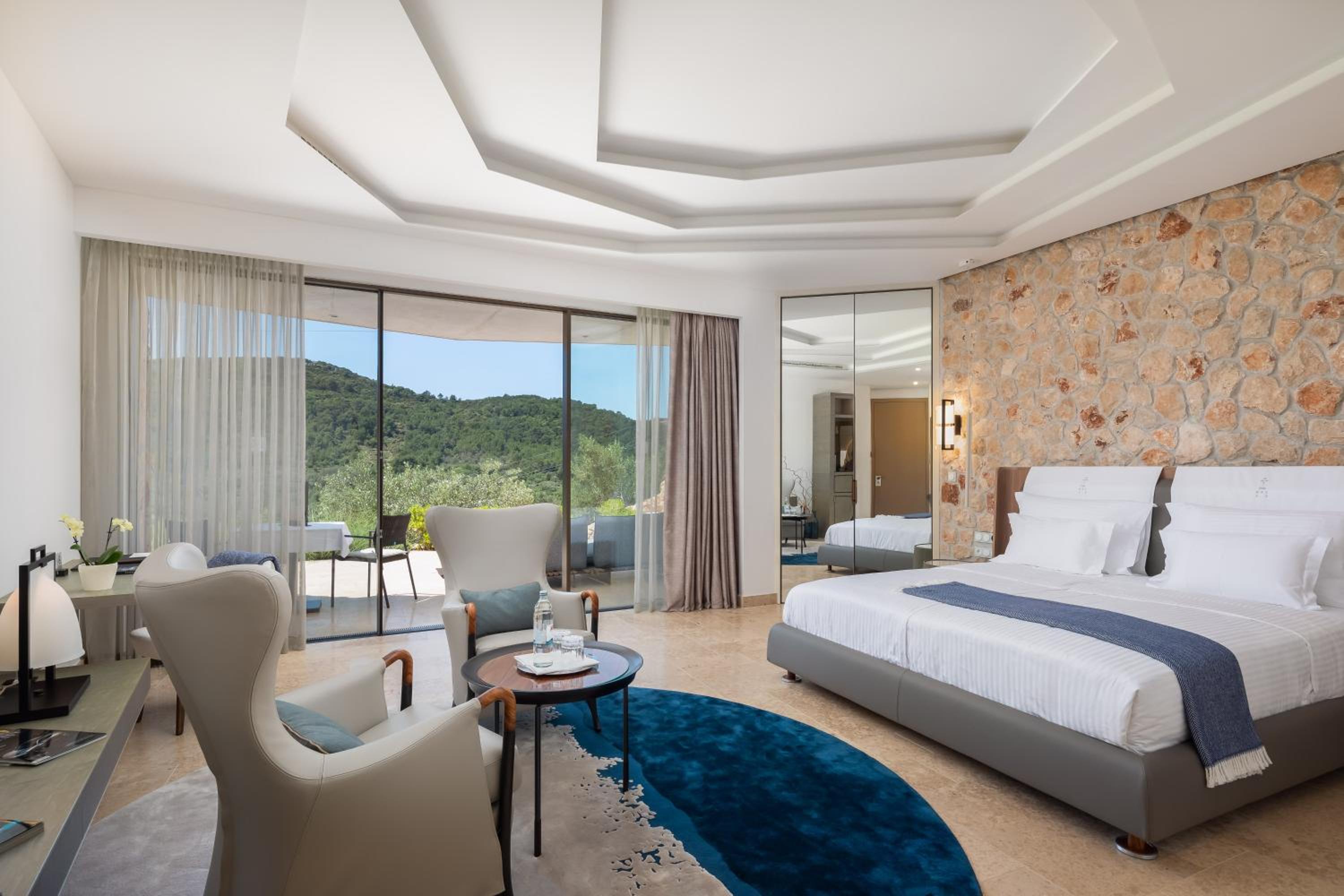 Deluxe Room with Terrace and Grove View