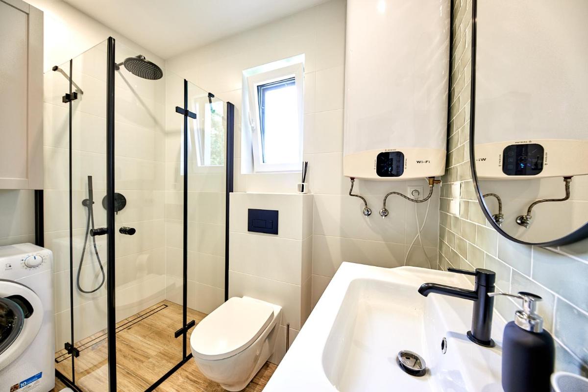 Villa photo 1