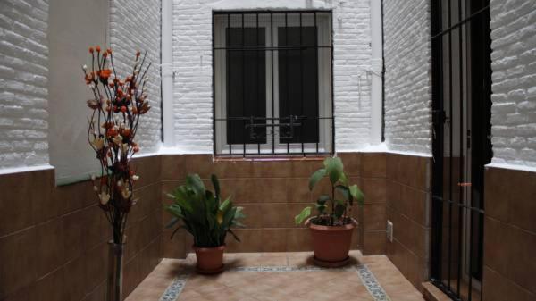 Two-Bedroom Apartment - Photo 11