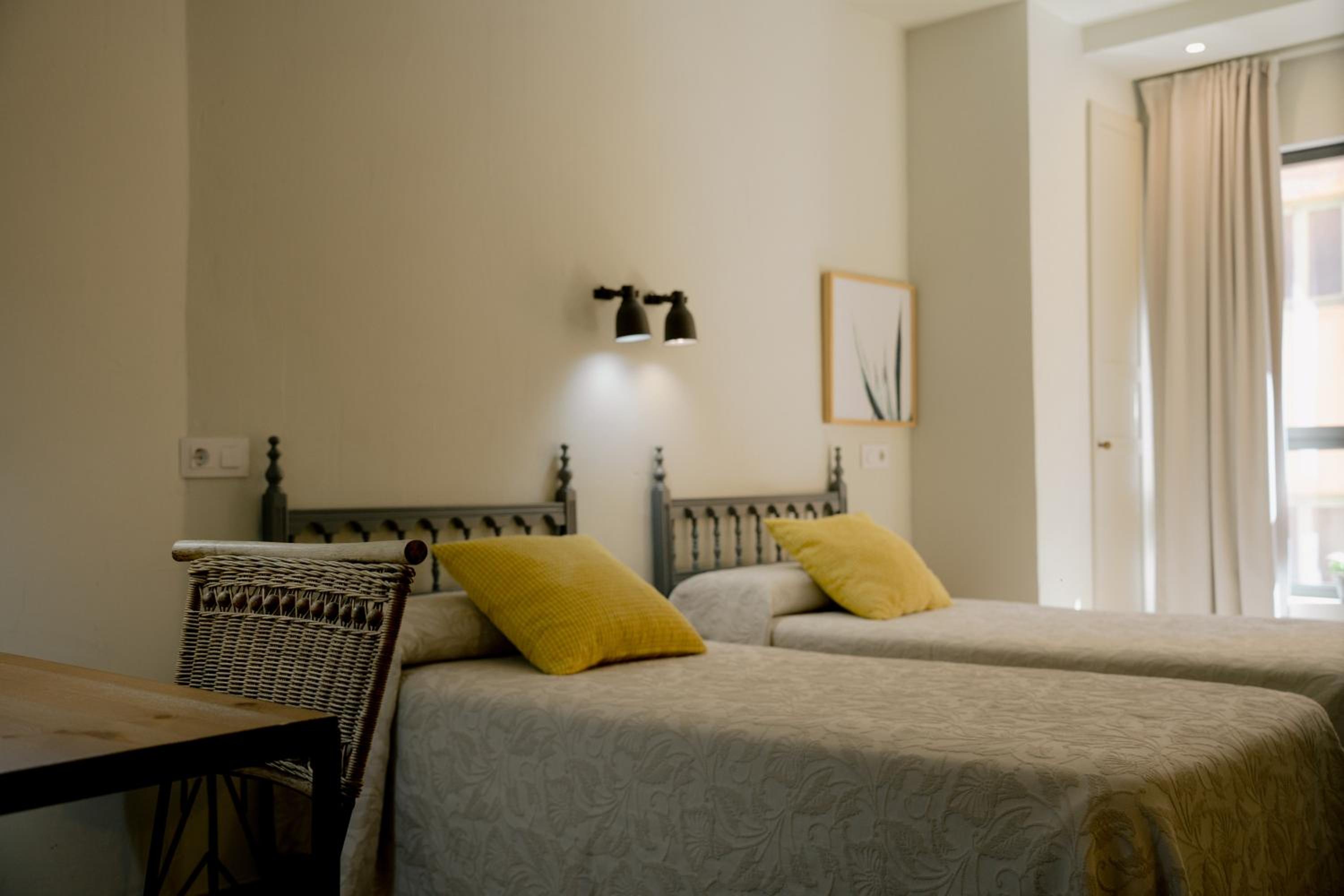 Superior Twin Room photo 3