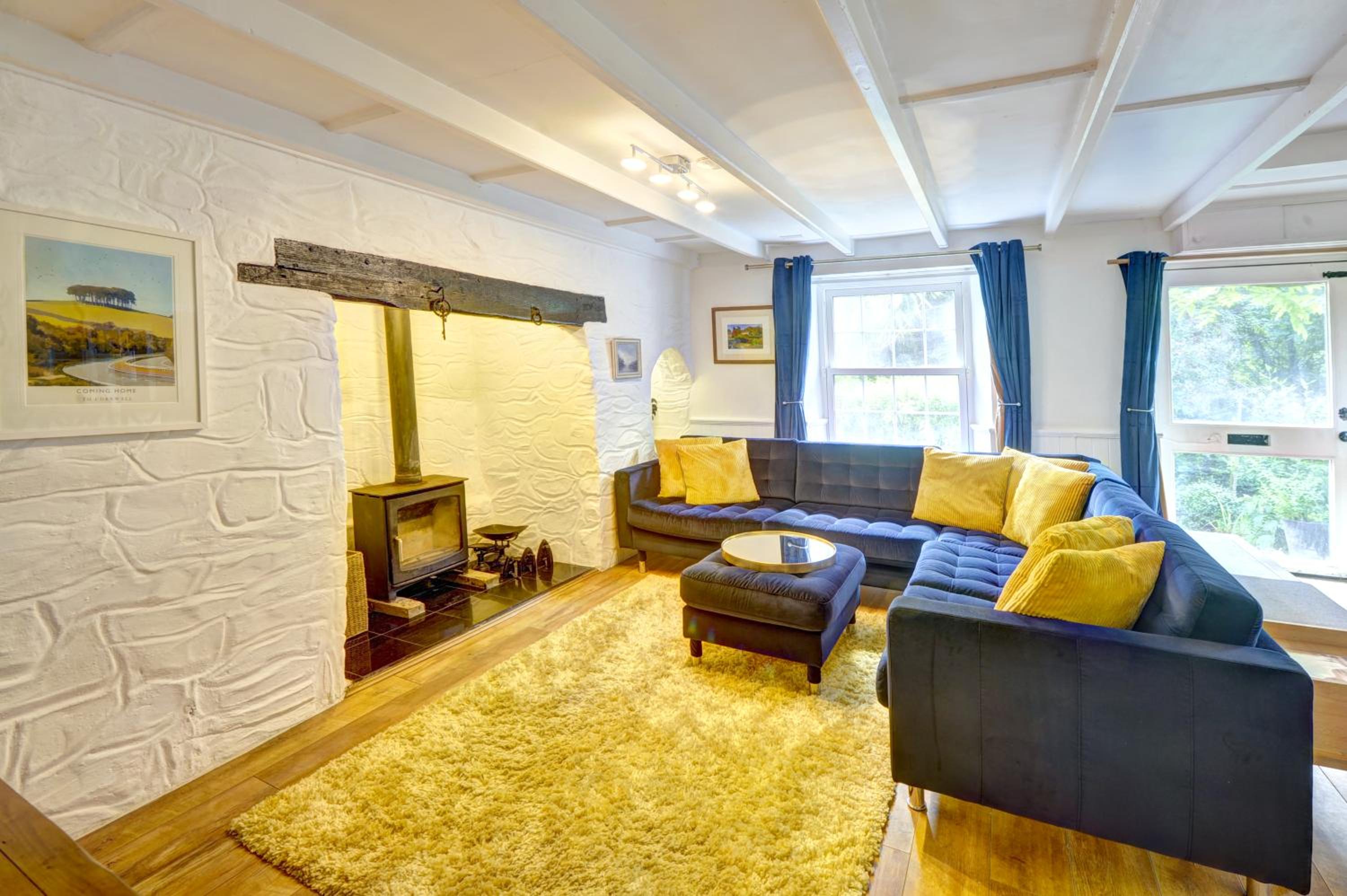 One-Bedroom House photo 1