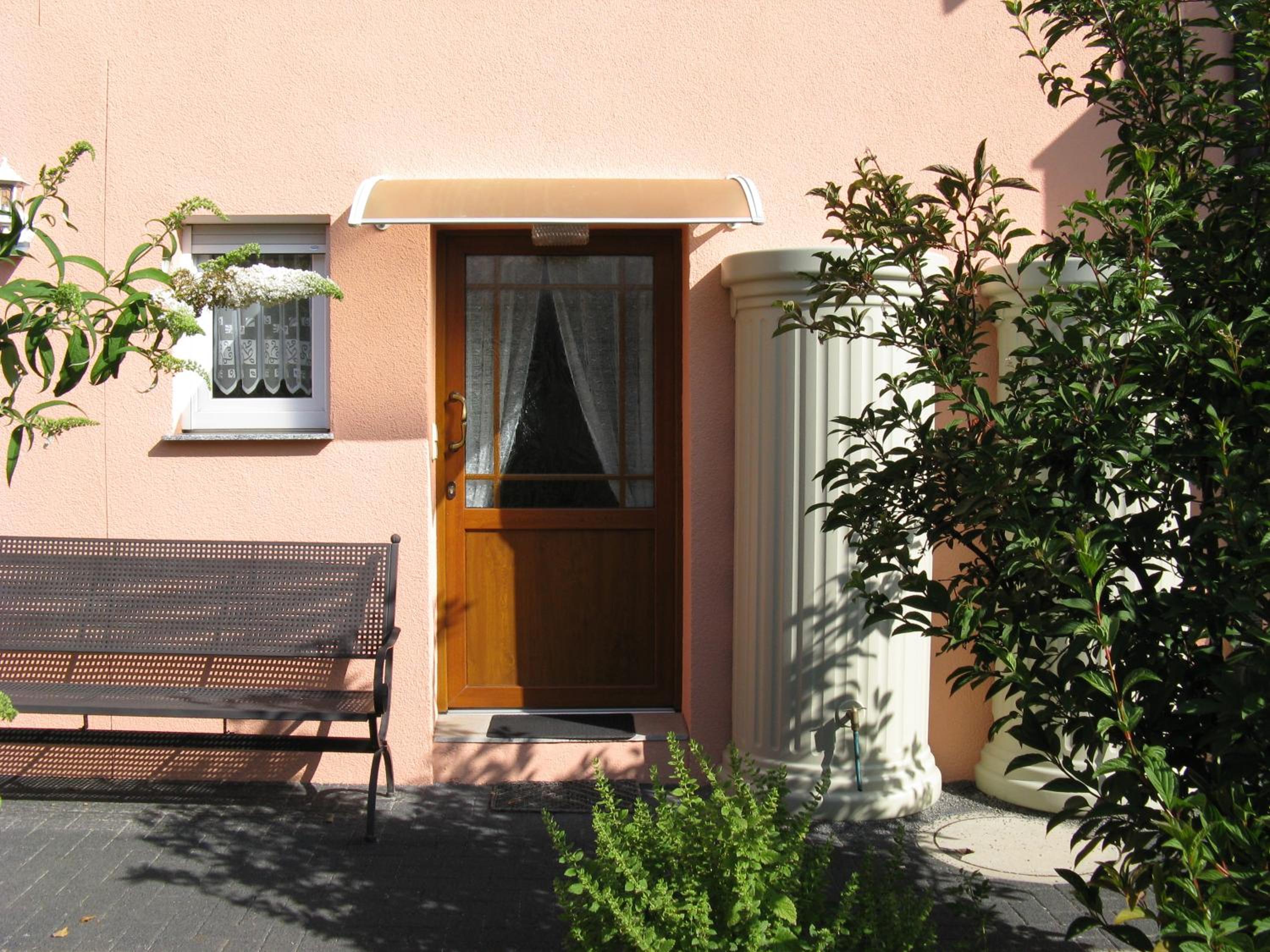 Apartment with Garden View - Photo 23