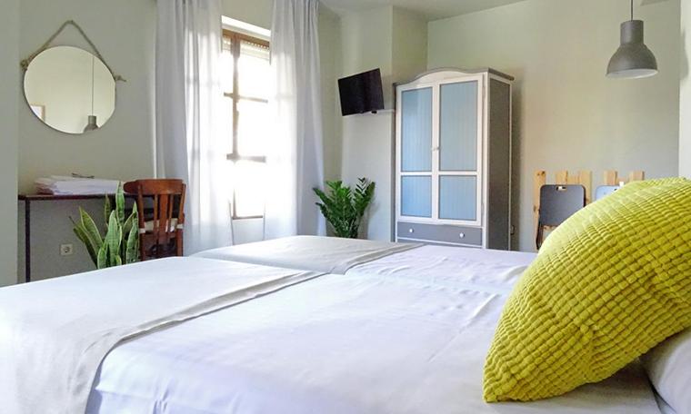 Habitación Estándar con Dos Camas Individuales