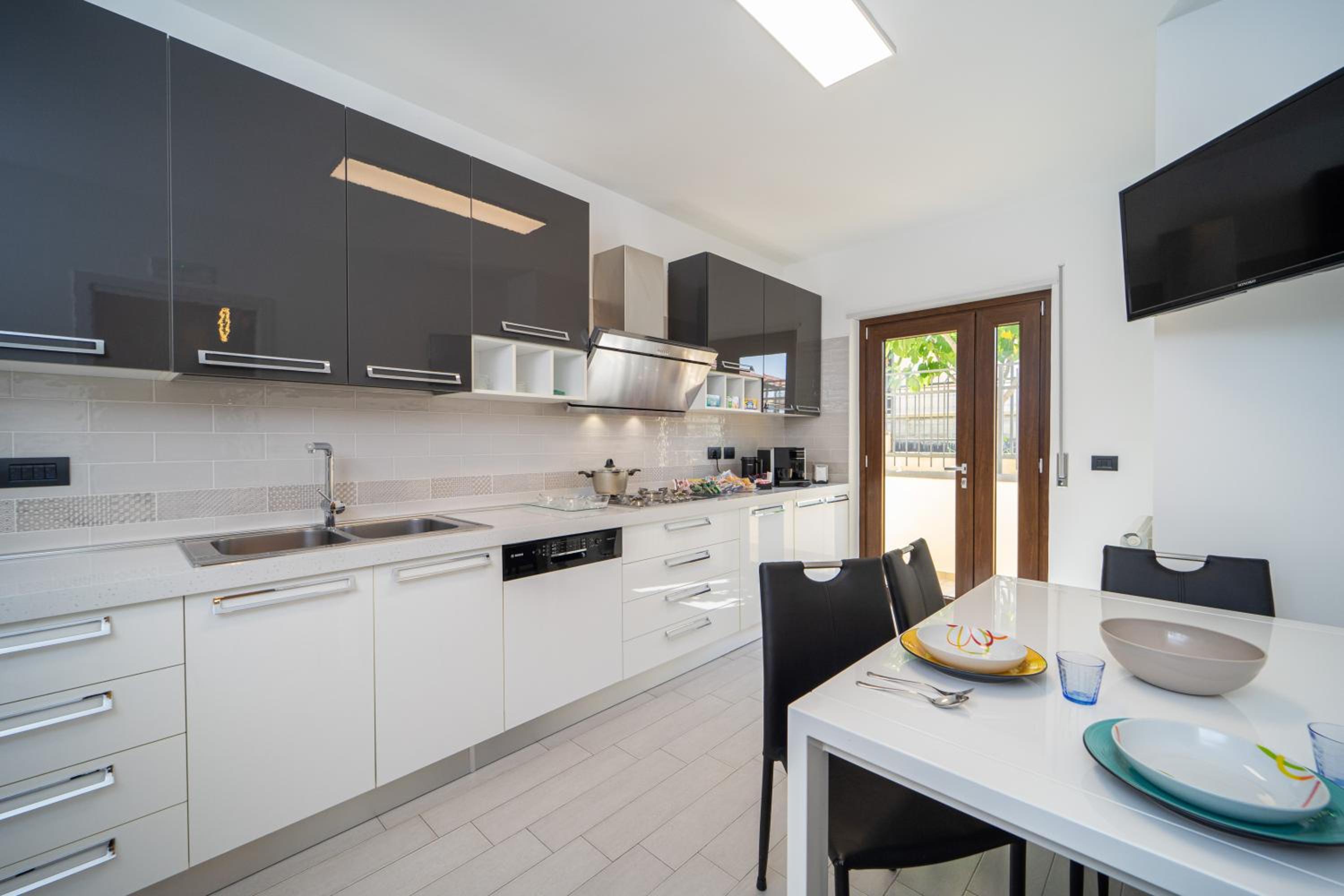 Three-Bedroom Apartment - Photo 24
