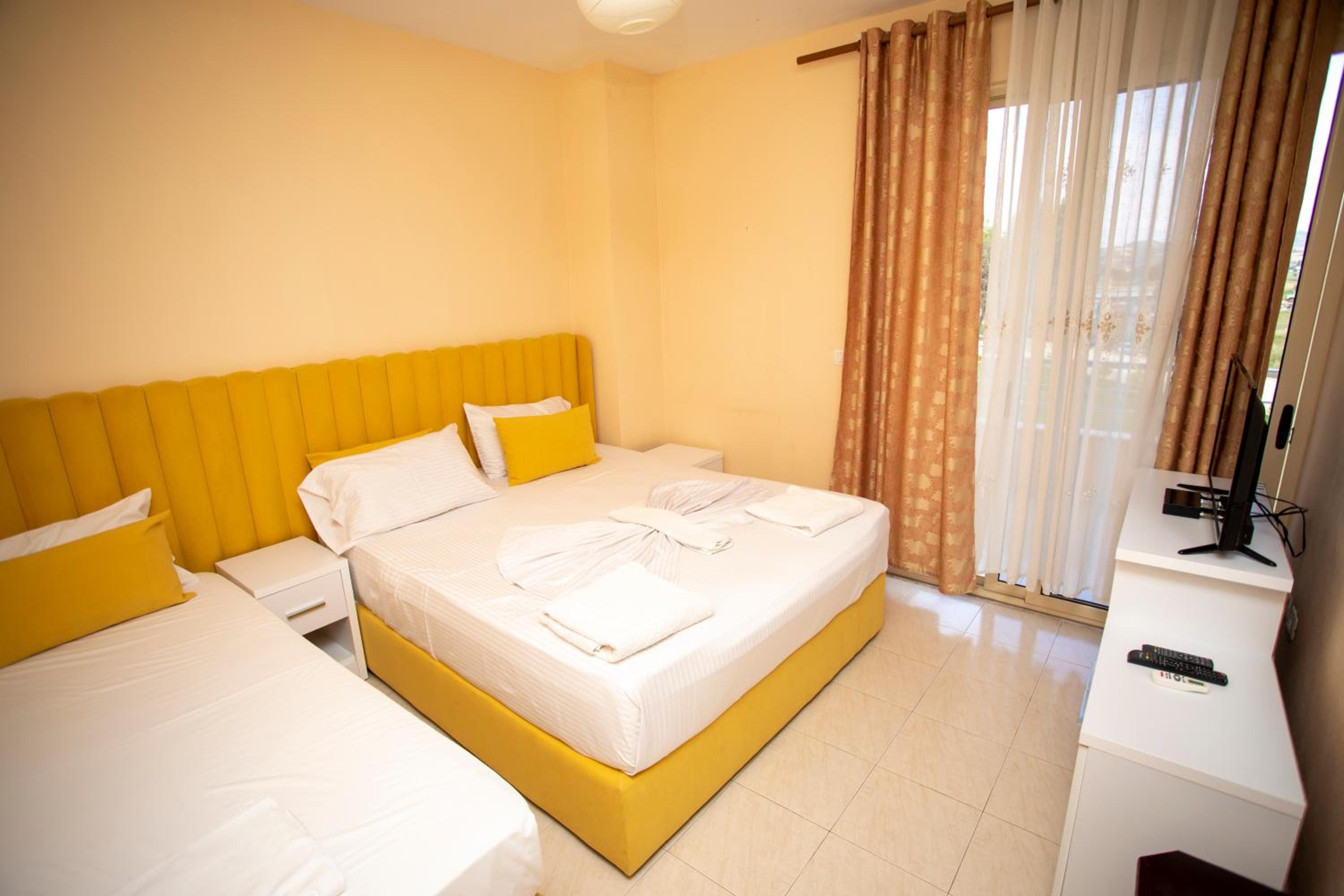Triple Room with Private Bathroom