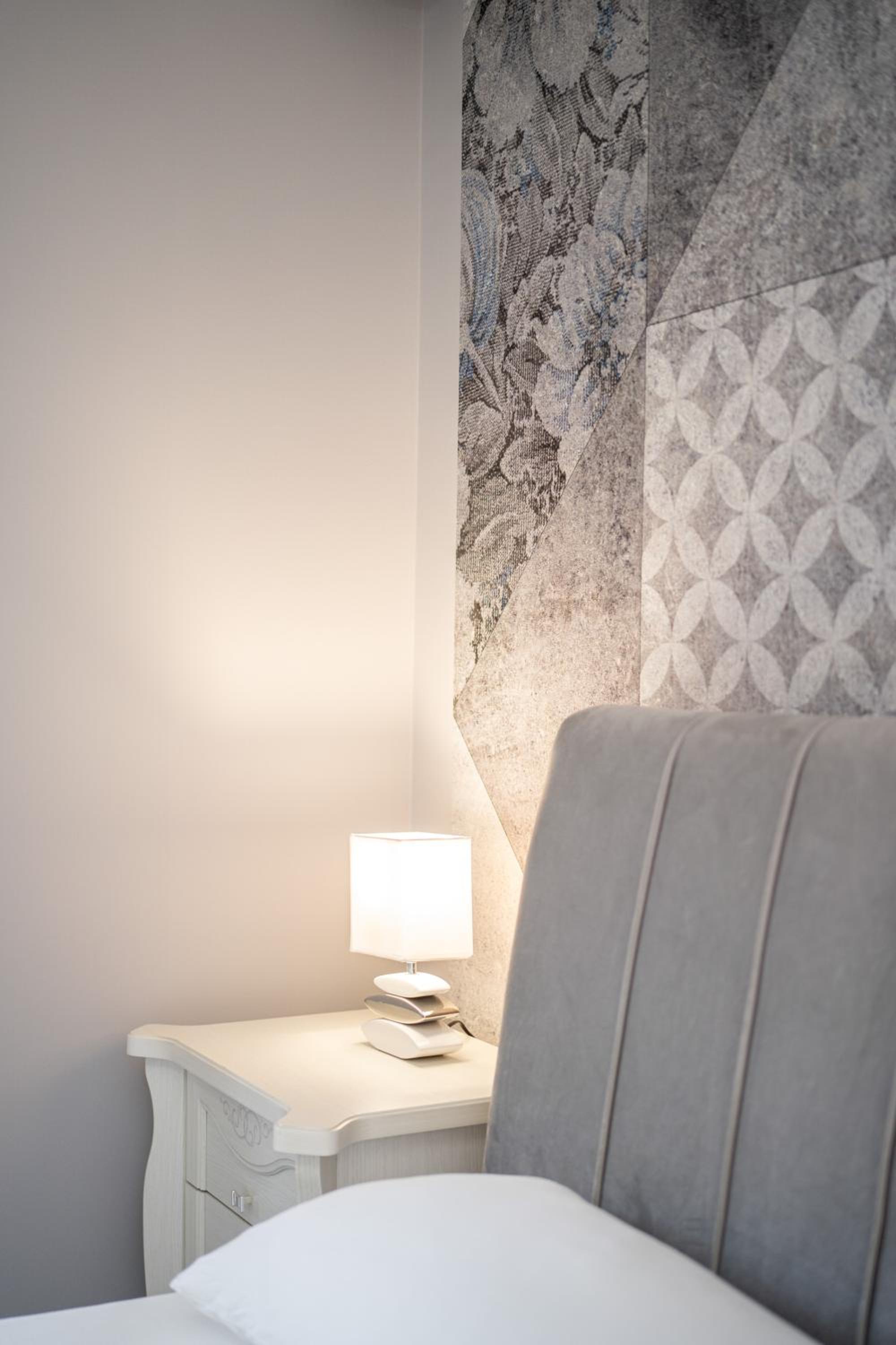 Three-Bedroom Apartment - Photo 47
