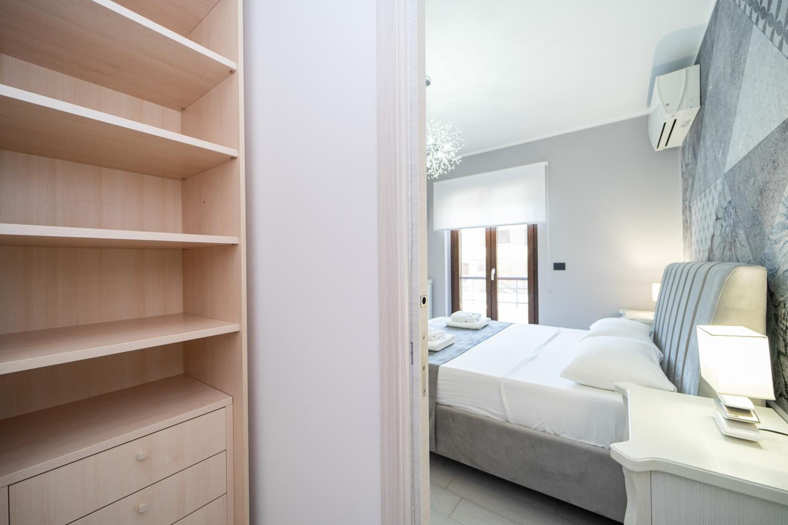 Three-Bedroom Apartment - Photo 28