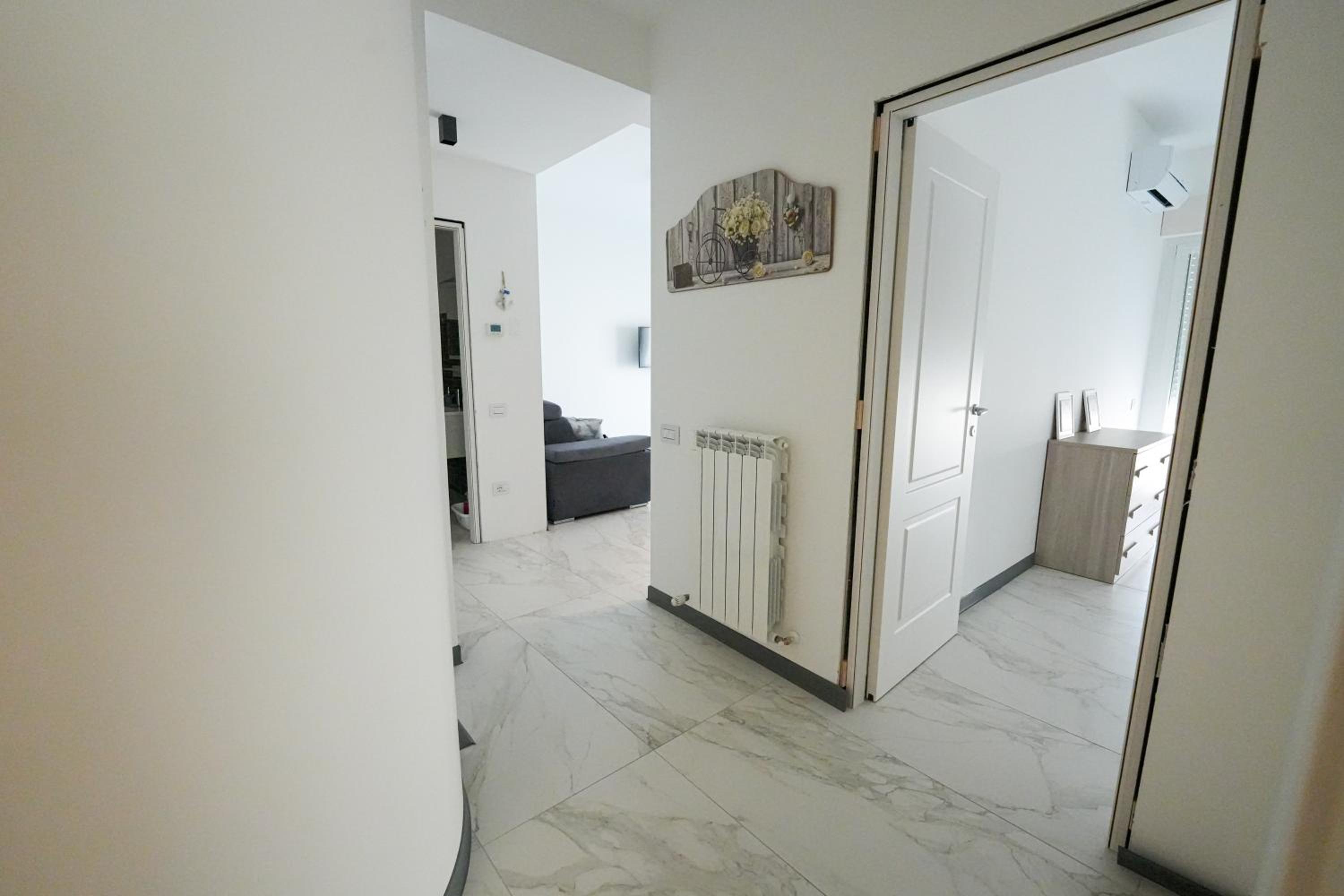 Two-Bedroom House photo 2