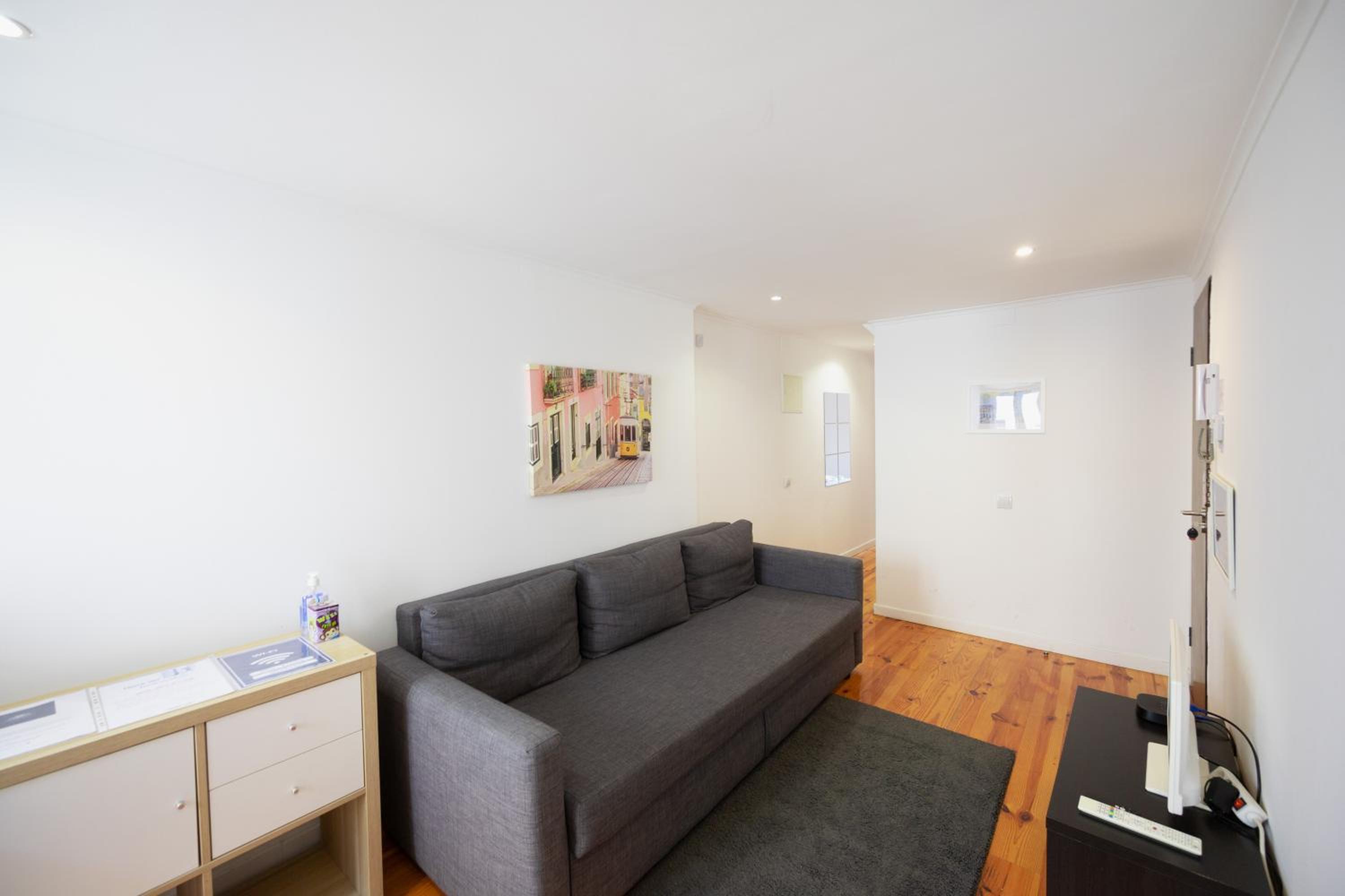 Studio - Split Level photo 2