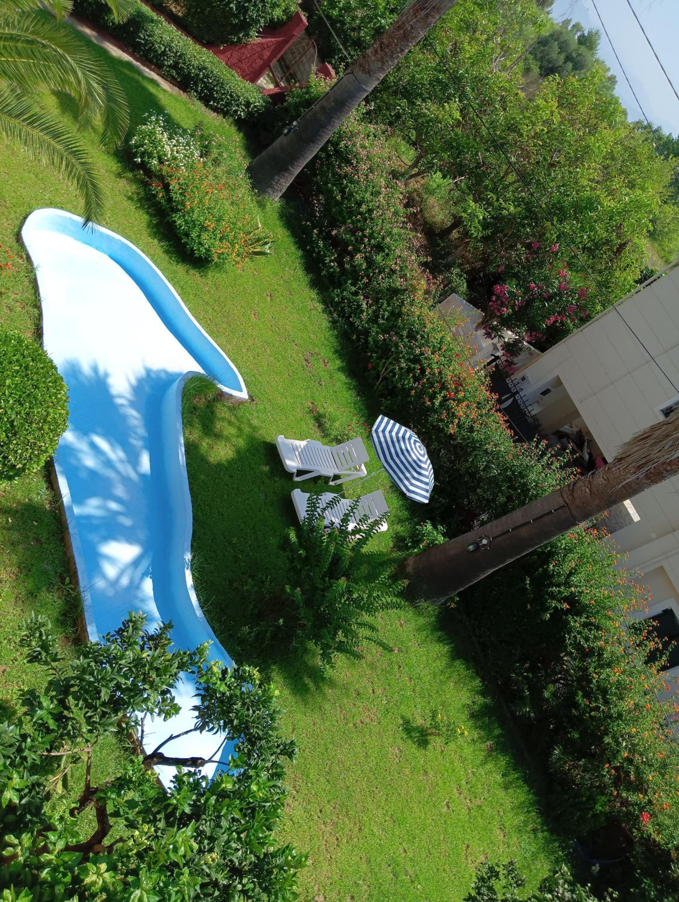Apartment with Garden View photo 3