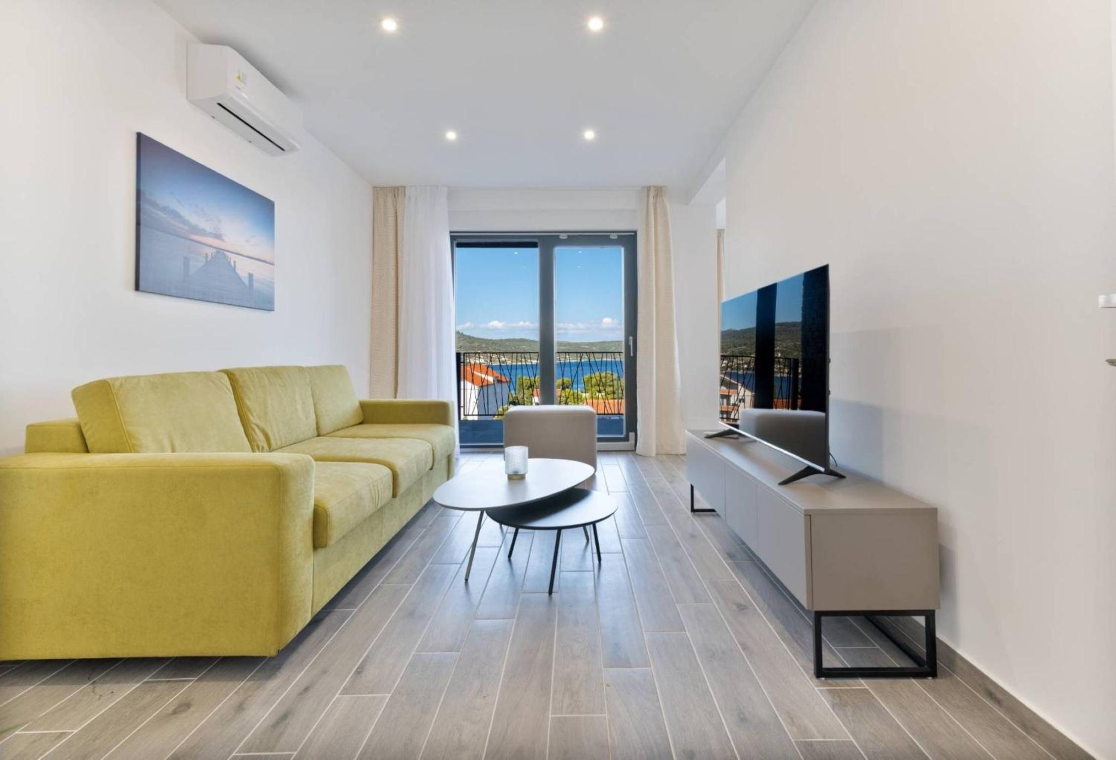 Two Bedroom Apartment With Sea View photo 1