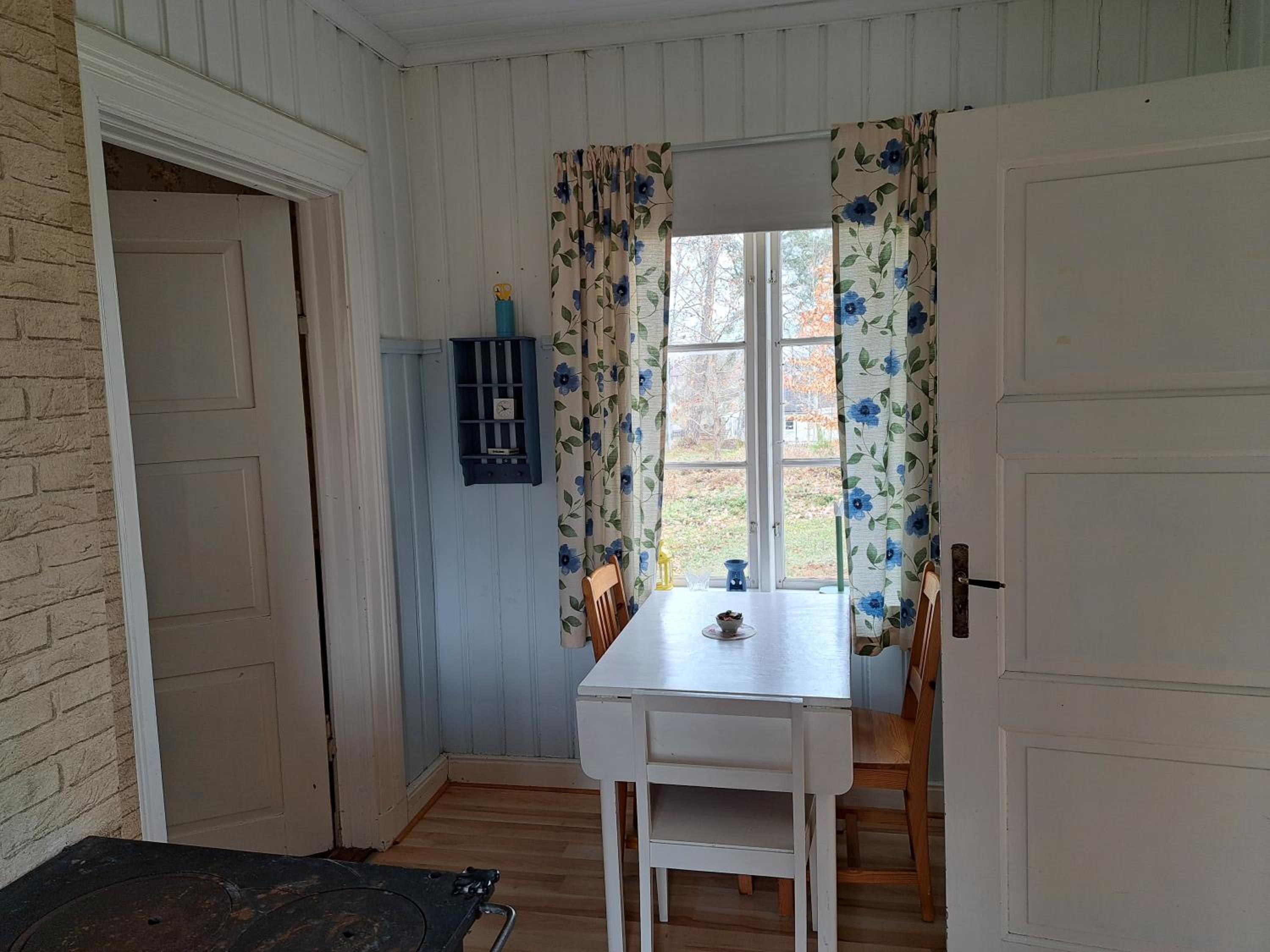 One-Bedroom House photo 2