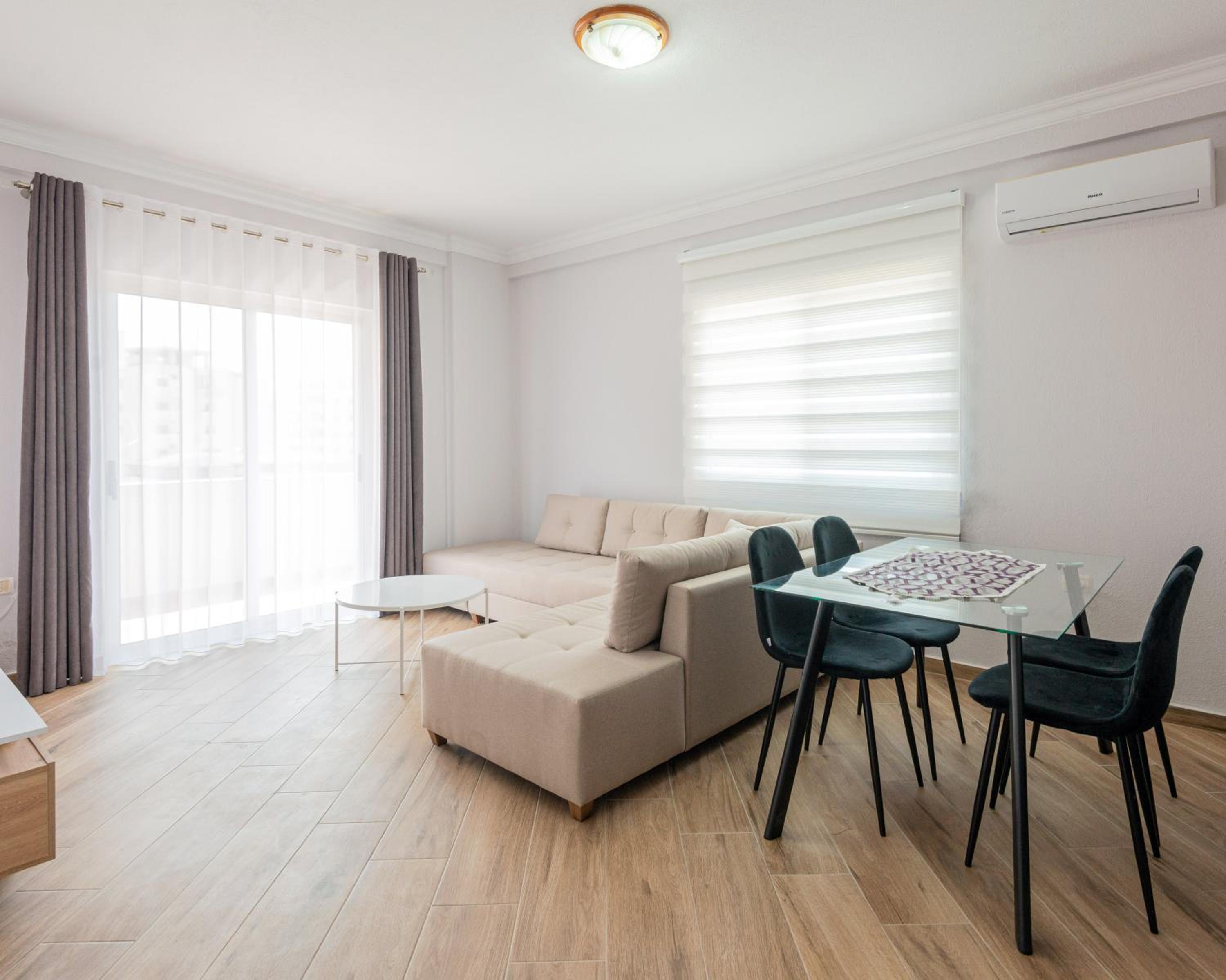 One-Bedroom Apartment - City View
