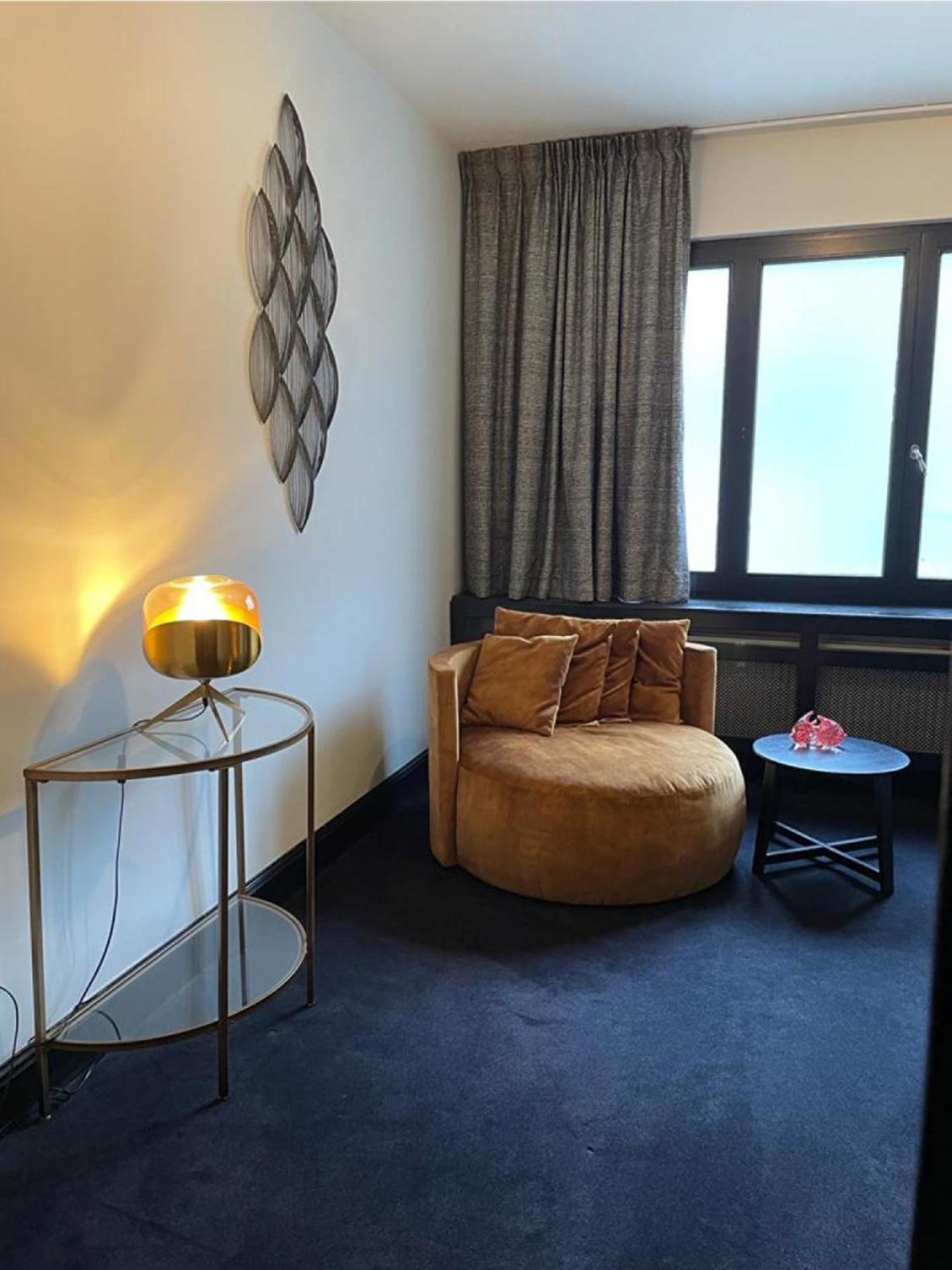 Standard Suite - Photo 10