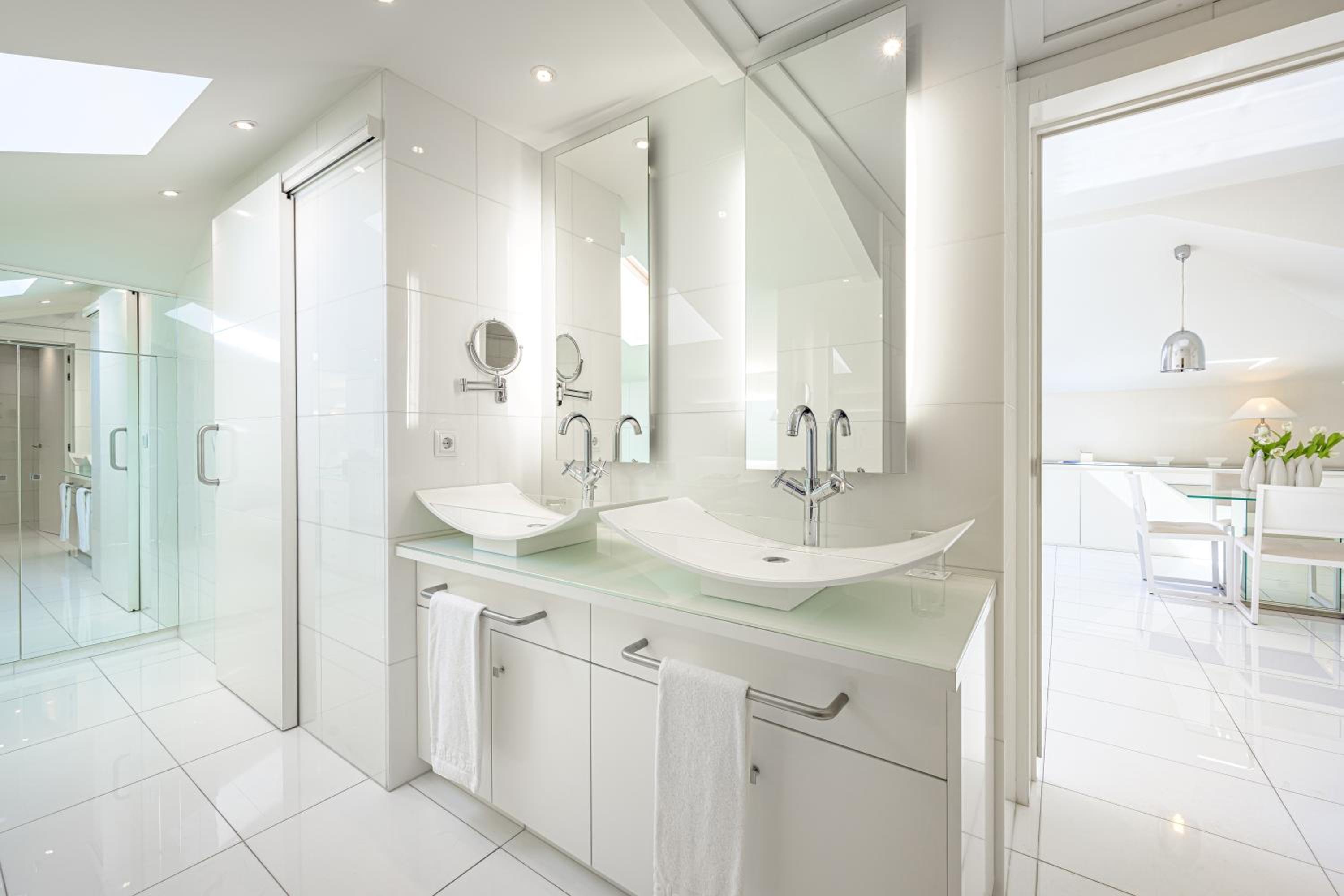 Casablanca Suite photo 2